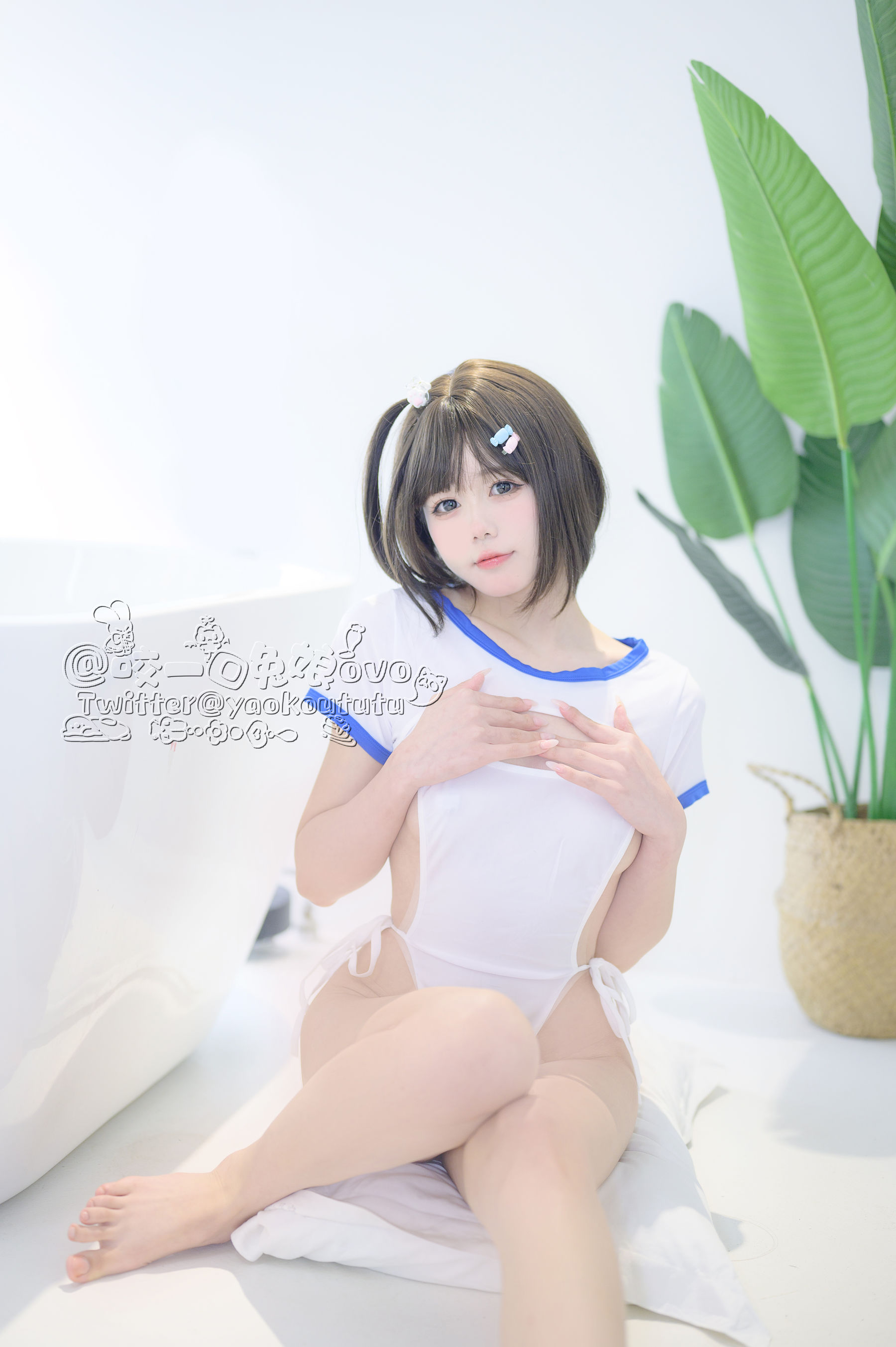 [福利COS] 咬一口兔娘 - 纯白欲缸第8张