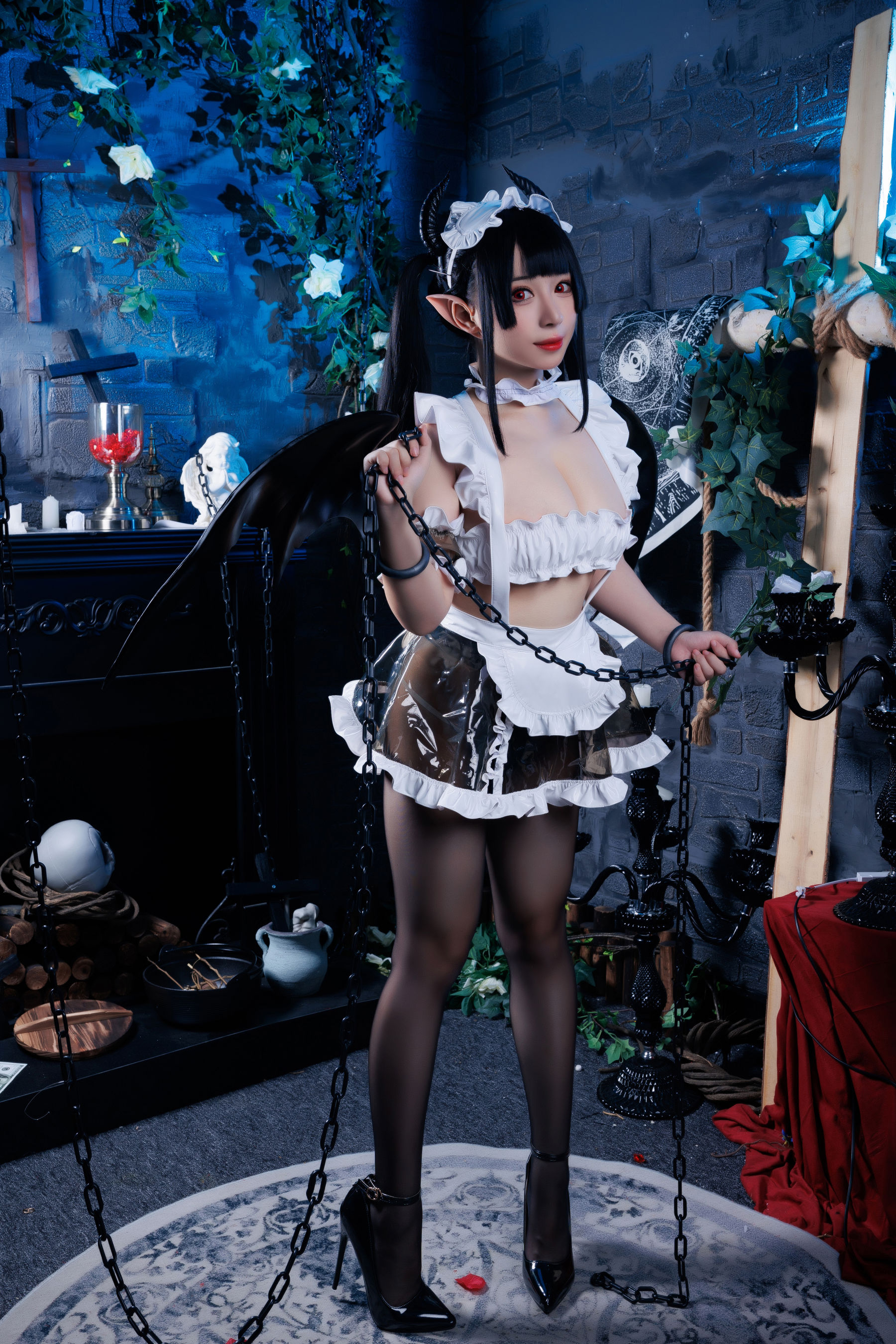 [福利COS] 胡桃猫Kurumineko - 女仆吸血姬第10张