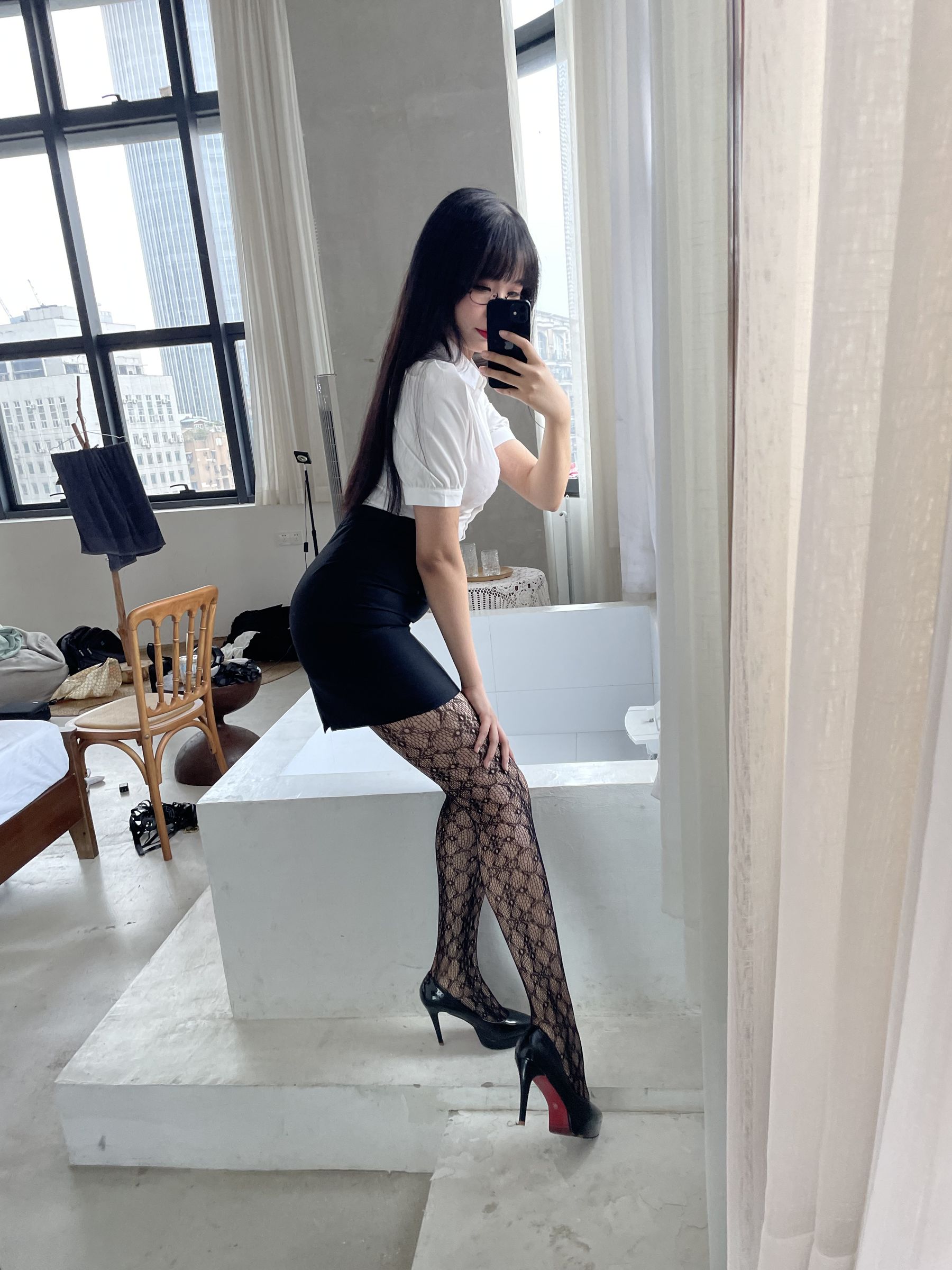 [福利COS] 轩萧学姐 - 提花裤袜第33张
