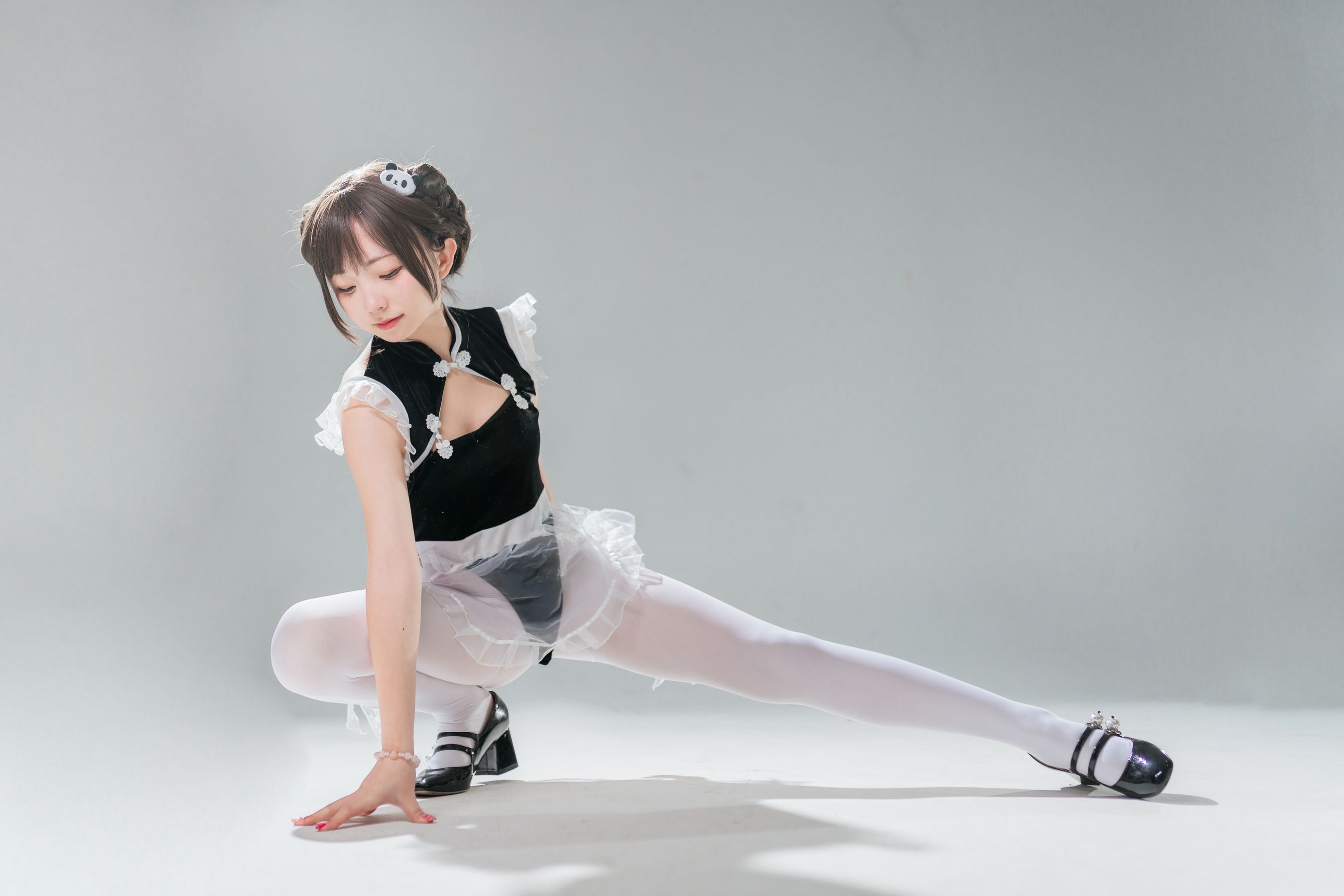 [福利COS] 花铃 - 小熊猫女仆第8张