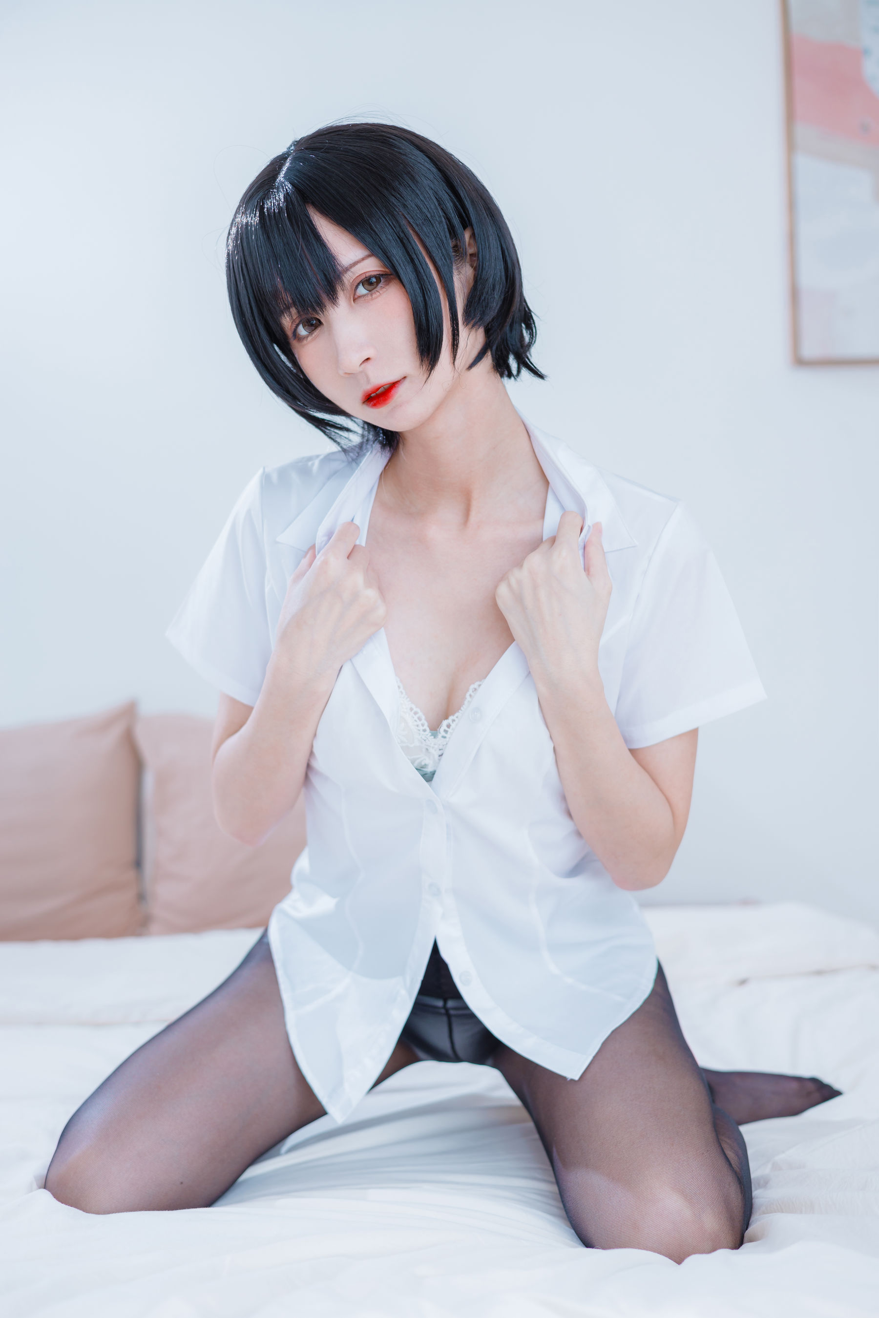 [福利COS] 贝儿酱Miki - OL装第12张