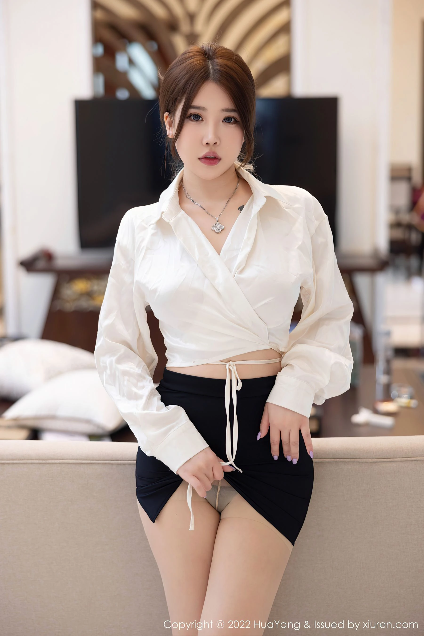  花漾 VOL.516 小海臀Rena 丝袜短裙第22张