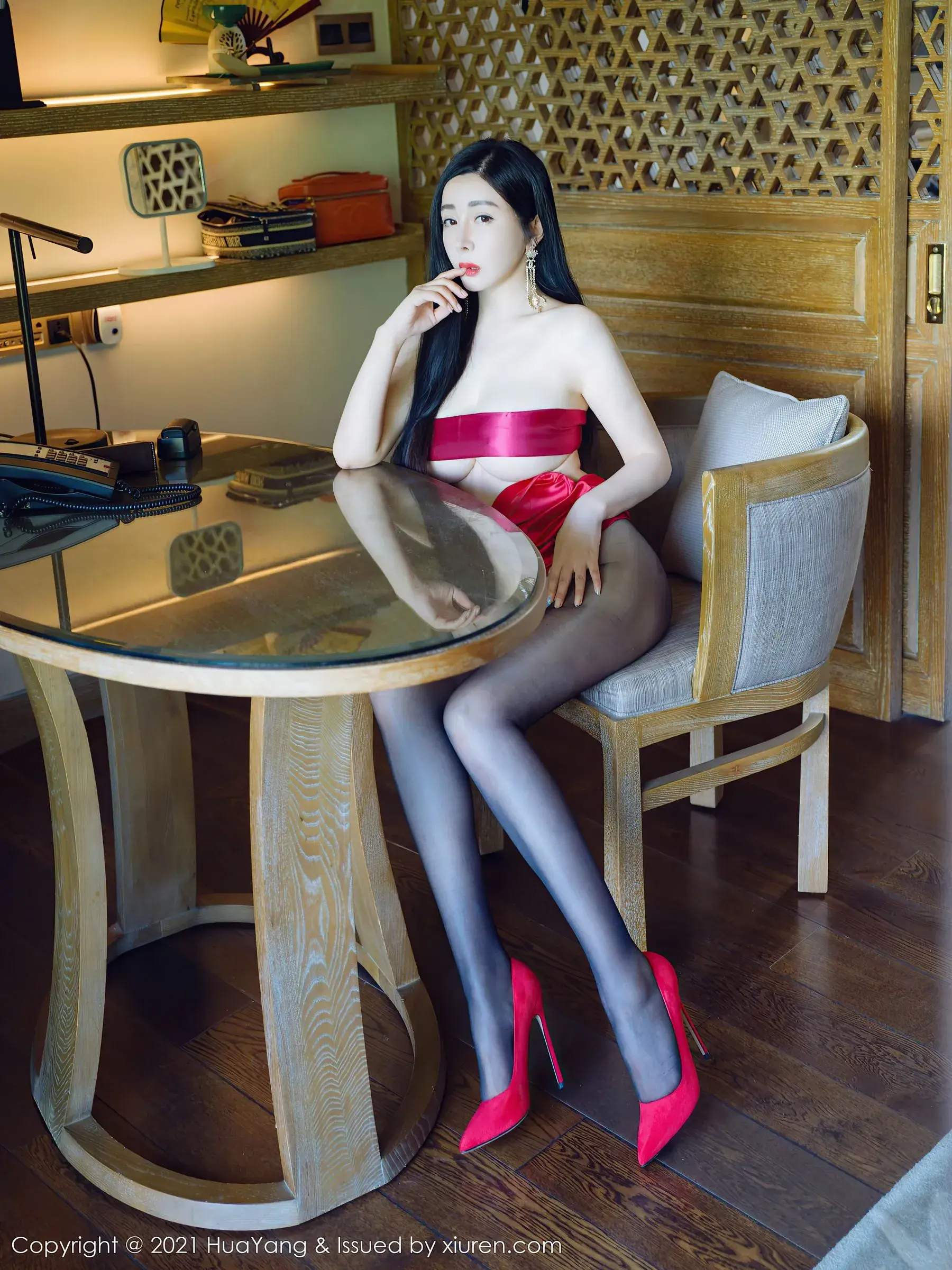 花漾 Vol.442 允爾第4张