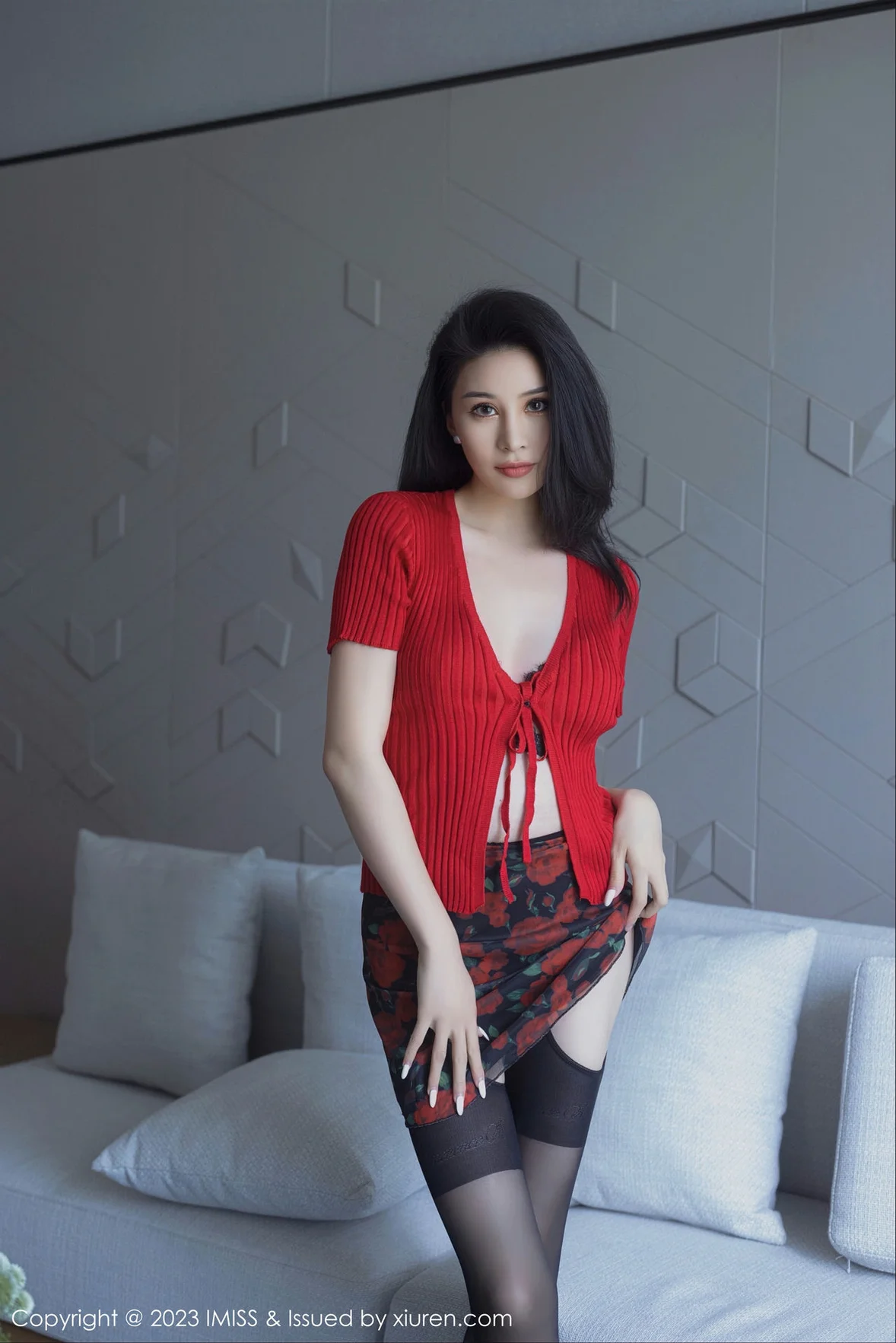  爱蜜社 Vol.740 Jermy 丽质模特性感写真 [41P]第3张