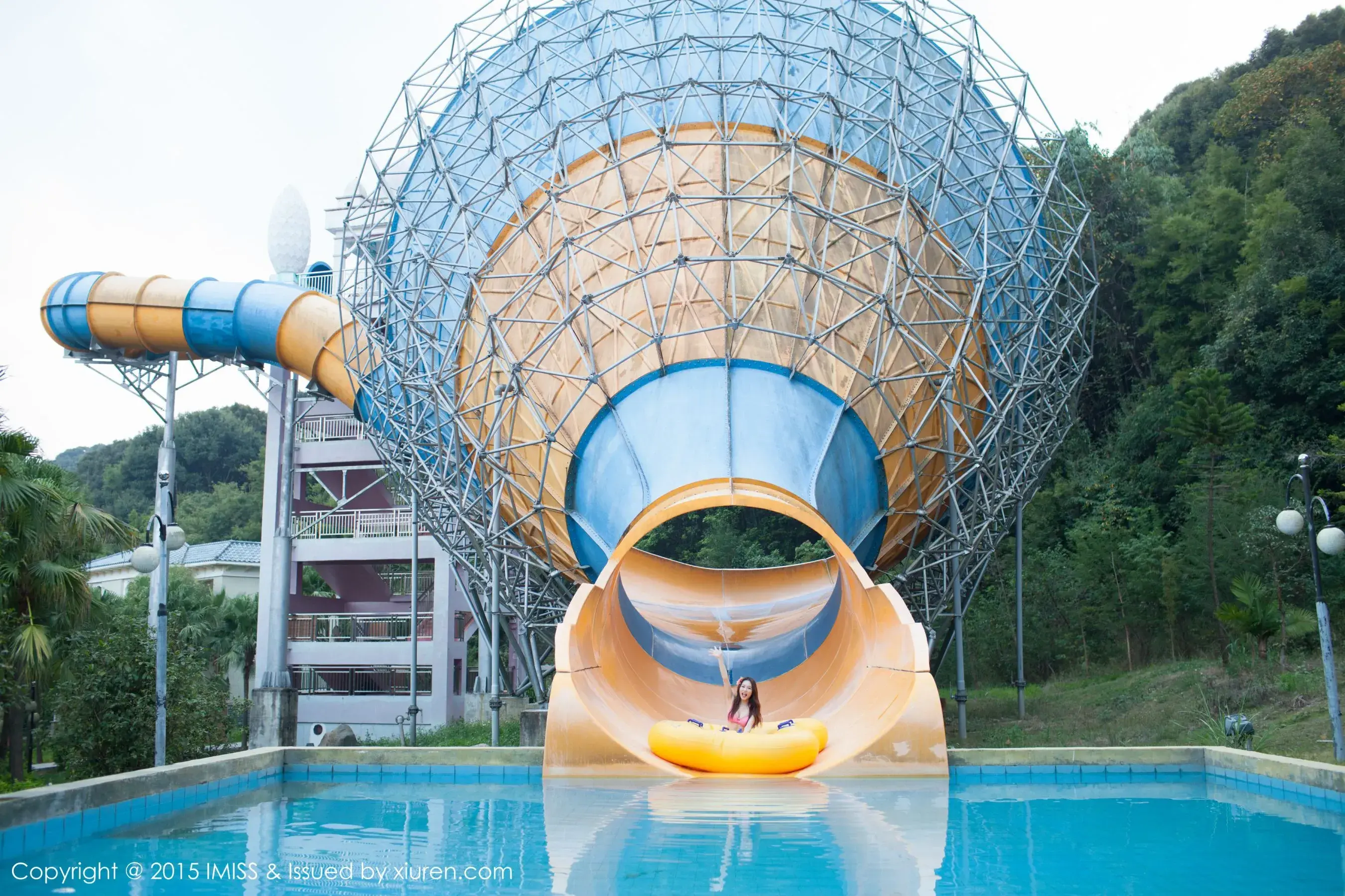  小丽莎萌萌哒《同程旅拍》 爱蜜社IMiss Vol.015第16张