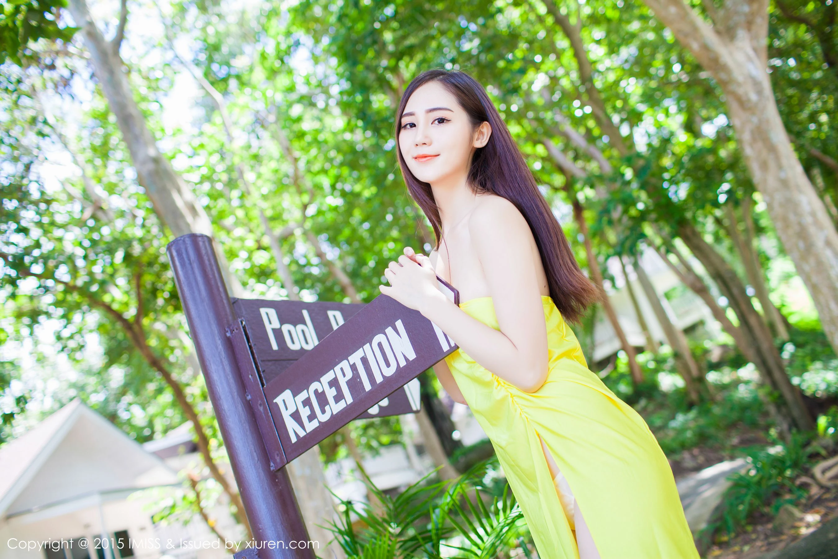 高挑美女SISY思《4套清新服饰》 爱蜜社IMiss Vol.041第3张