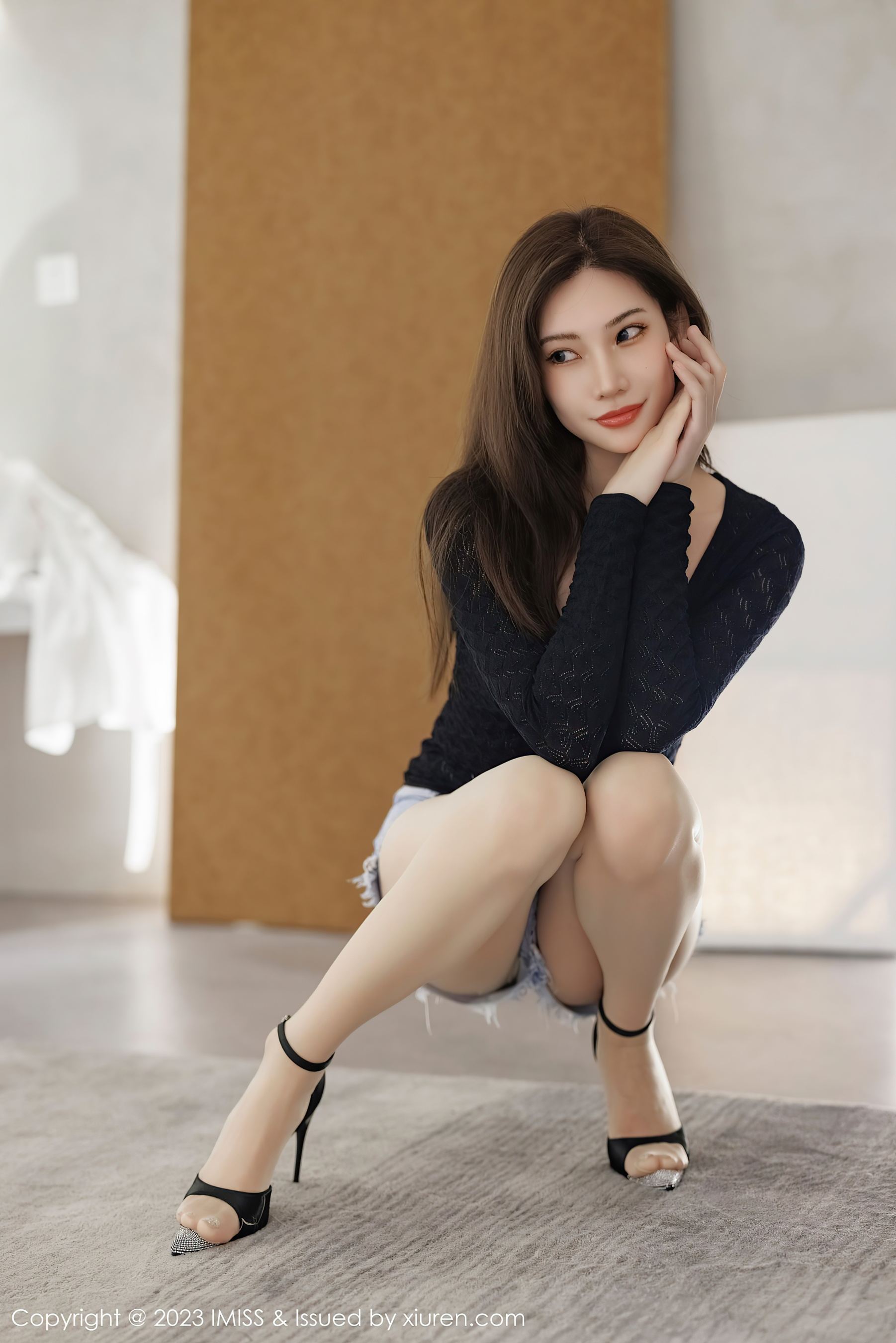  爱蜜社 VOL.727 小狐狸Kathryn 超短裤美腿第18张