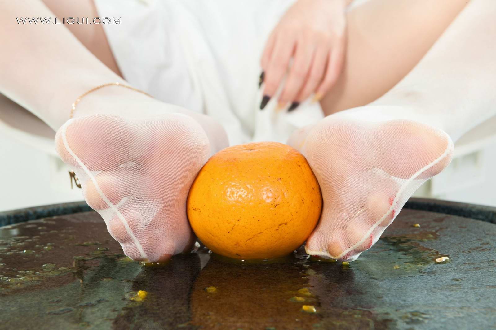 Ligui丽柜 2022.02.04 《香丝柔吻》汐汐第21张