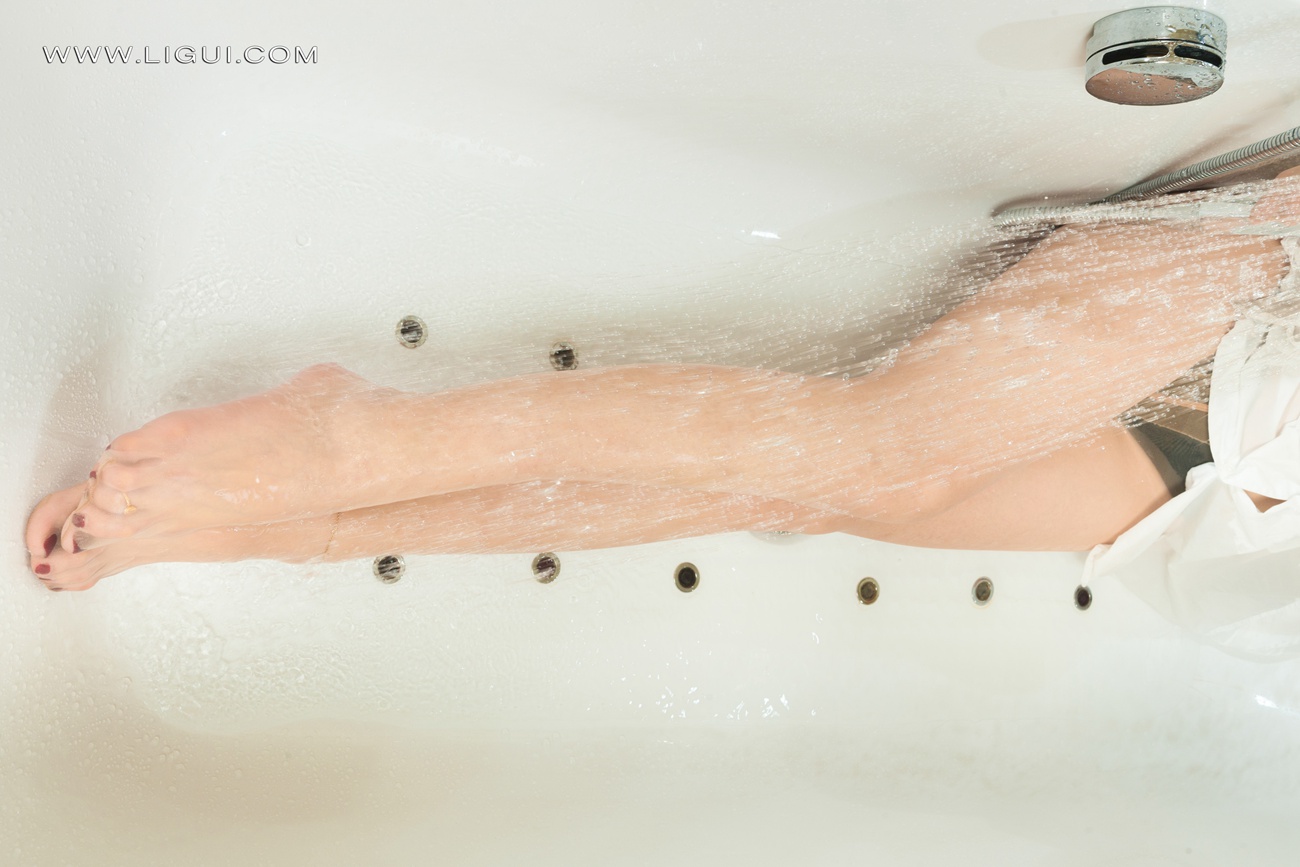 [Ligui丽柜]2022.03.09 《颜丝美浴》宁宁第5张