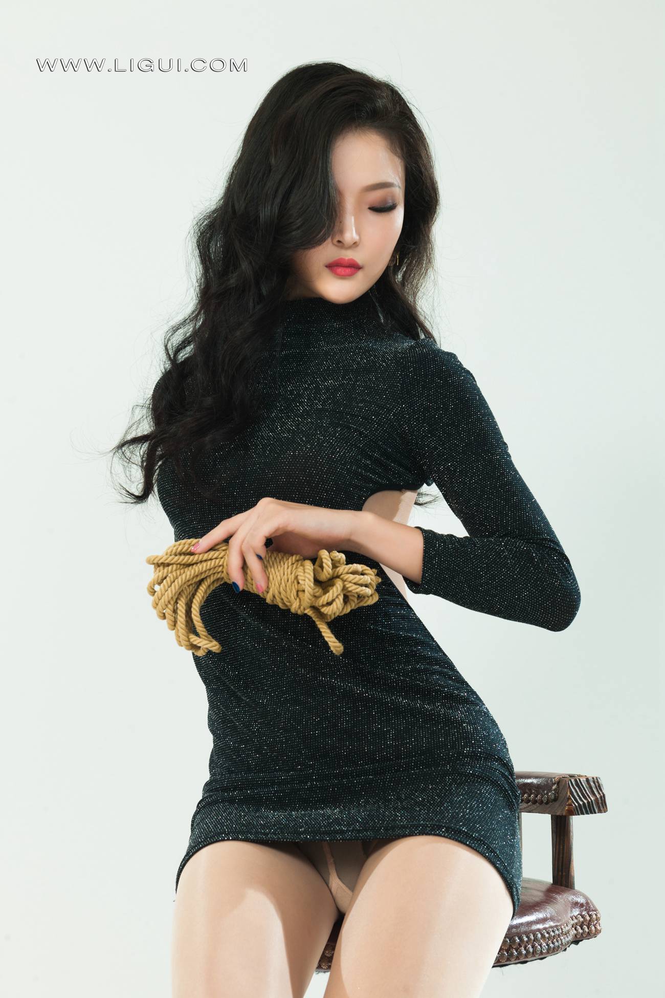 [Ligui丽柜]2022.03.11 《紧缚香莲》苏黎第19张