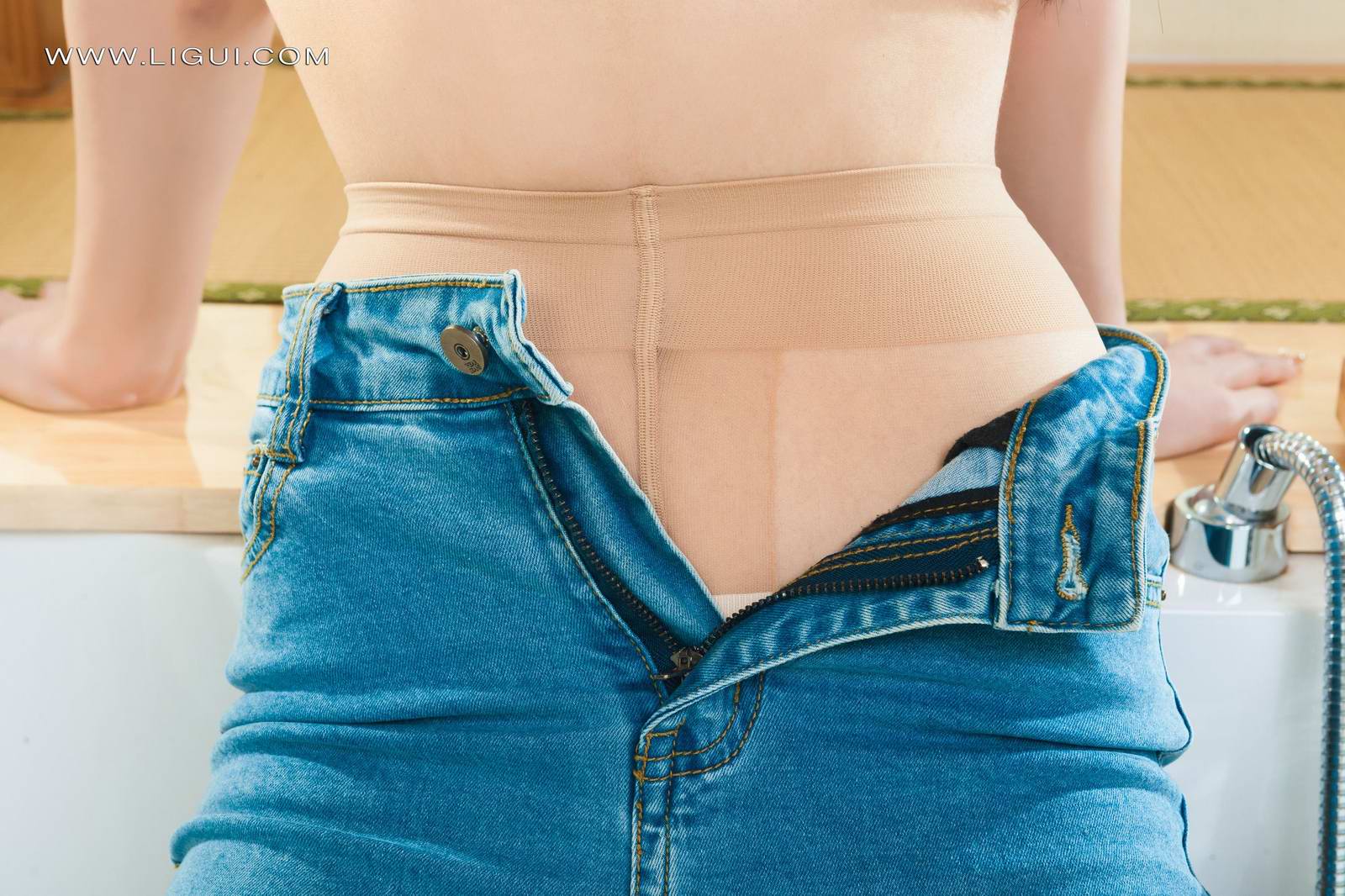 Ligui丽柜 2022.04.02《玉脂丝滑》小七第17张