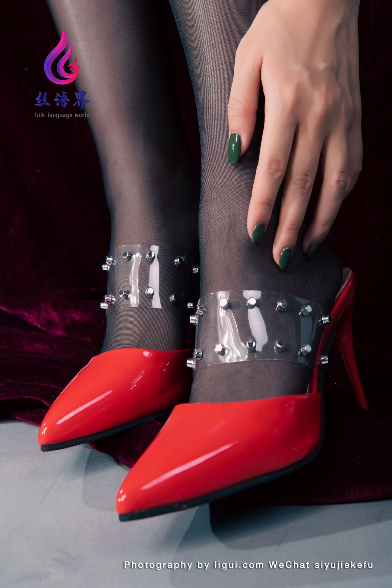 [Ligui丽柜]2022.04.27《那一抹红色》愉心第11张