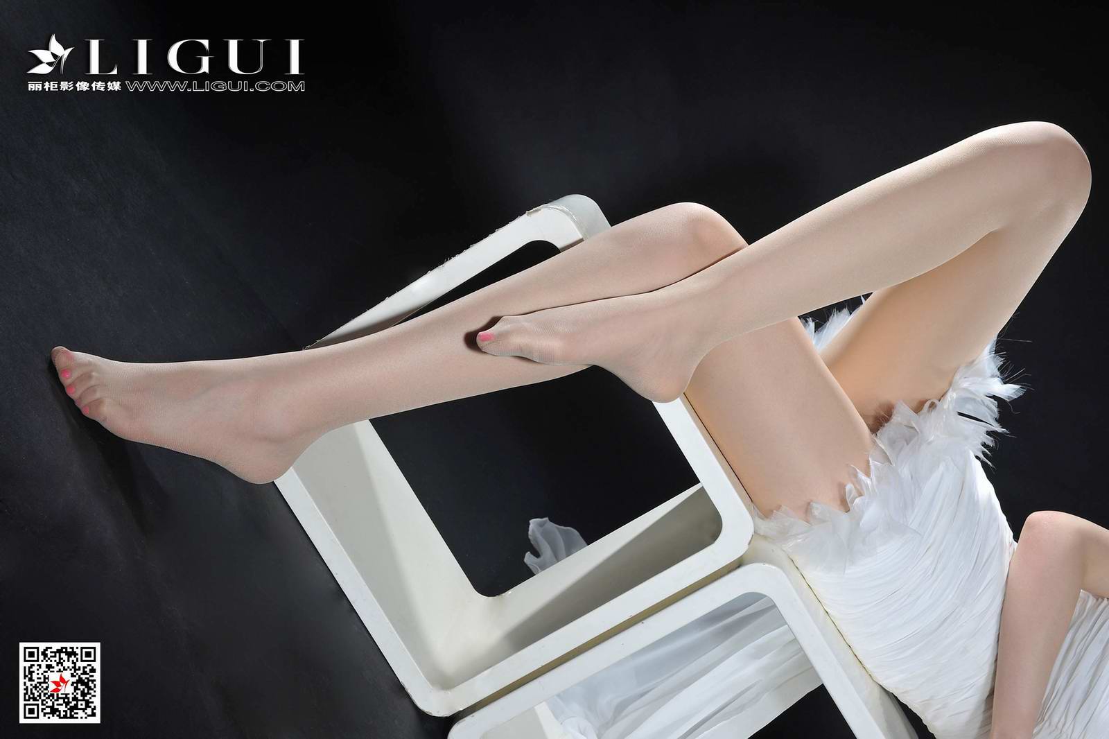 Ligui丽柜 2020.05.24 网络丽人 Model 菲菲第19张