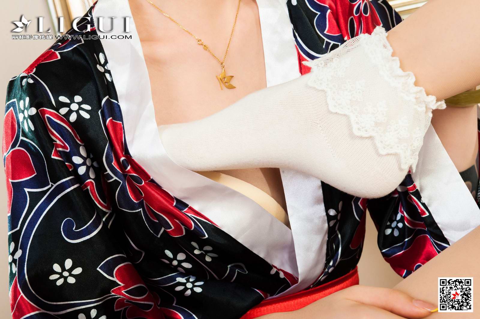 Ligui丽柜 2021.08.20 网络丽人 Model 凉儿&甜甜第18张