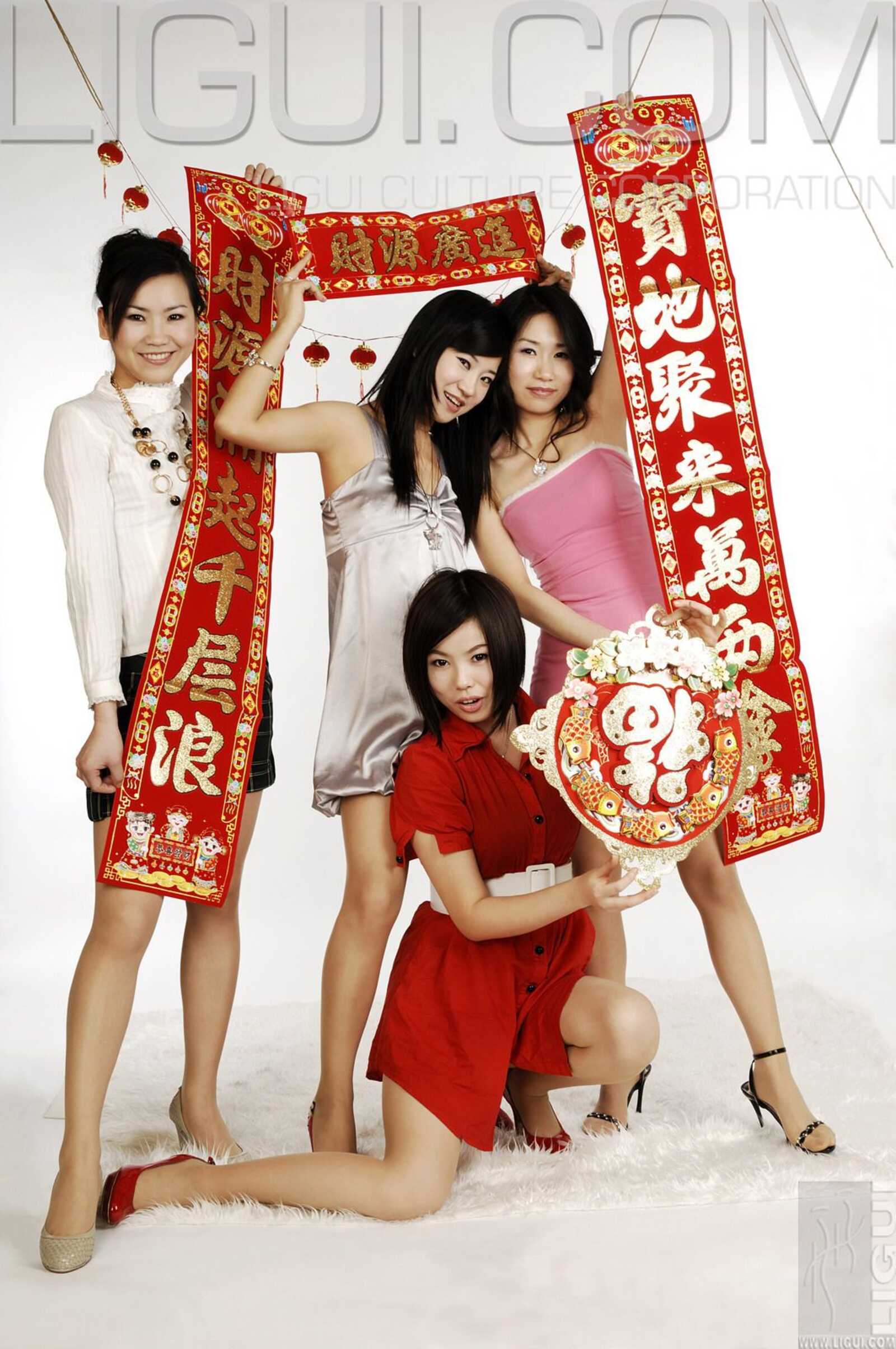 [丽柜LiGui] Model 卡鲁鲁＆慕子＆海伦＆由美《鼠年第13张