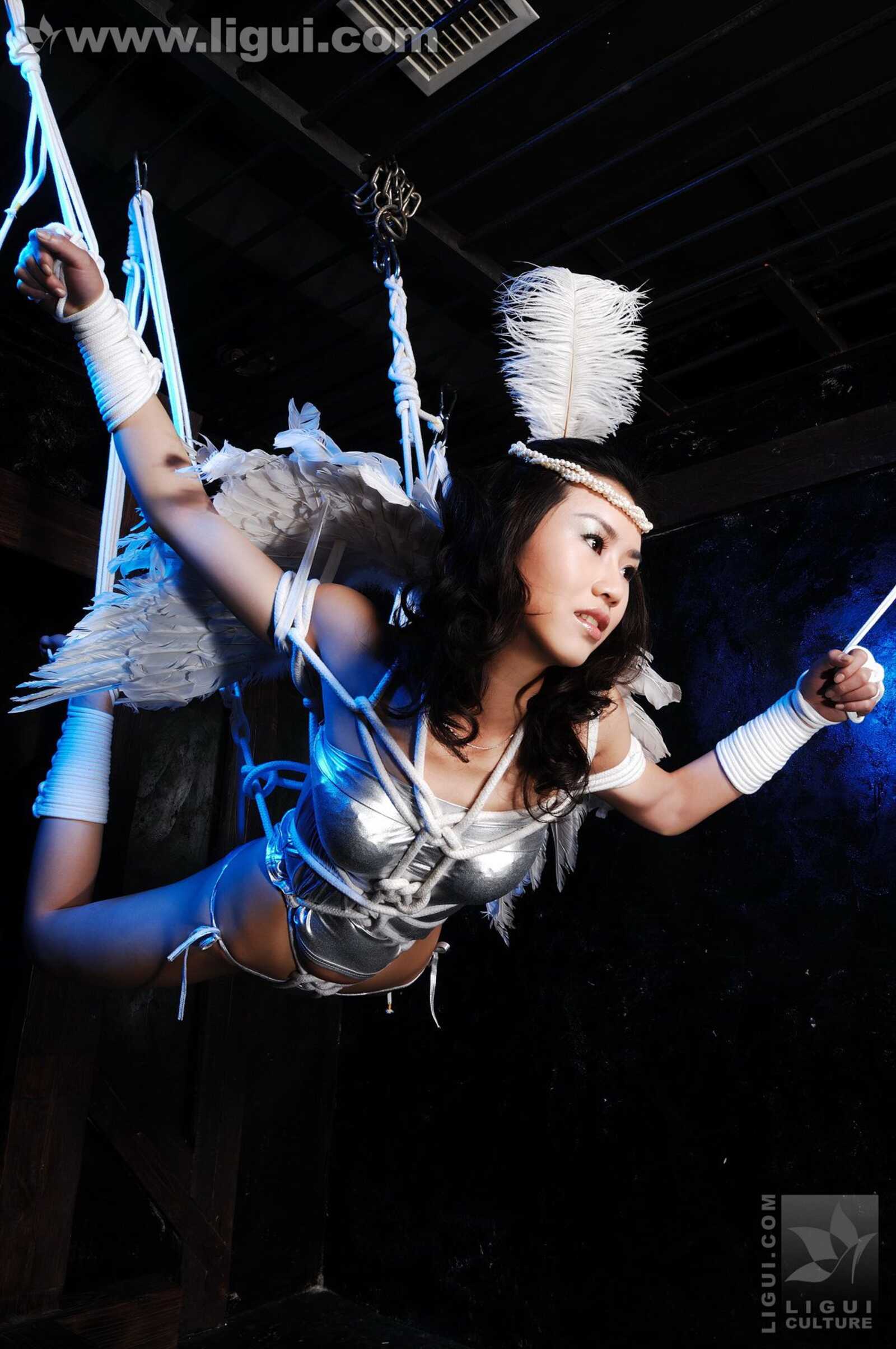 Model 由美《坠落的圣诞天使》 [丽柜美束LiGui] 丝第18张