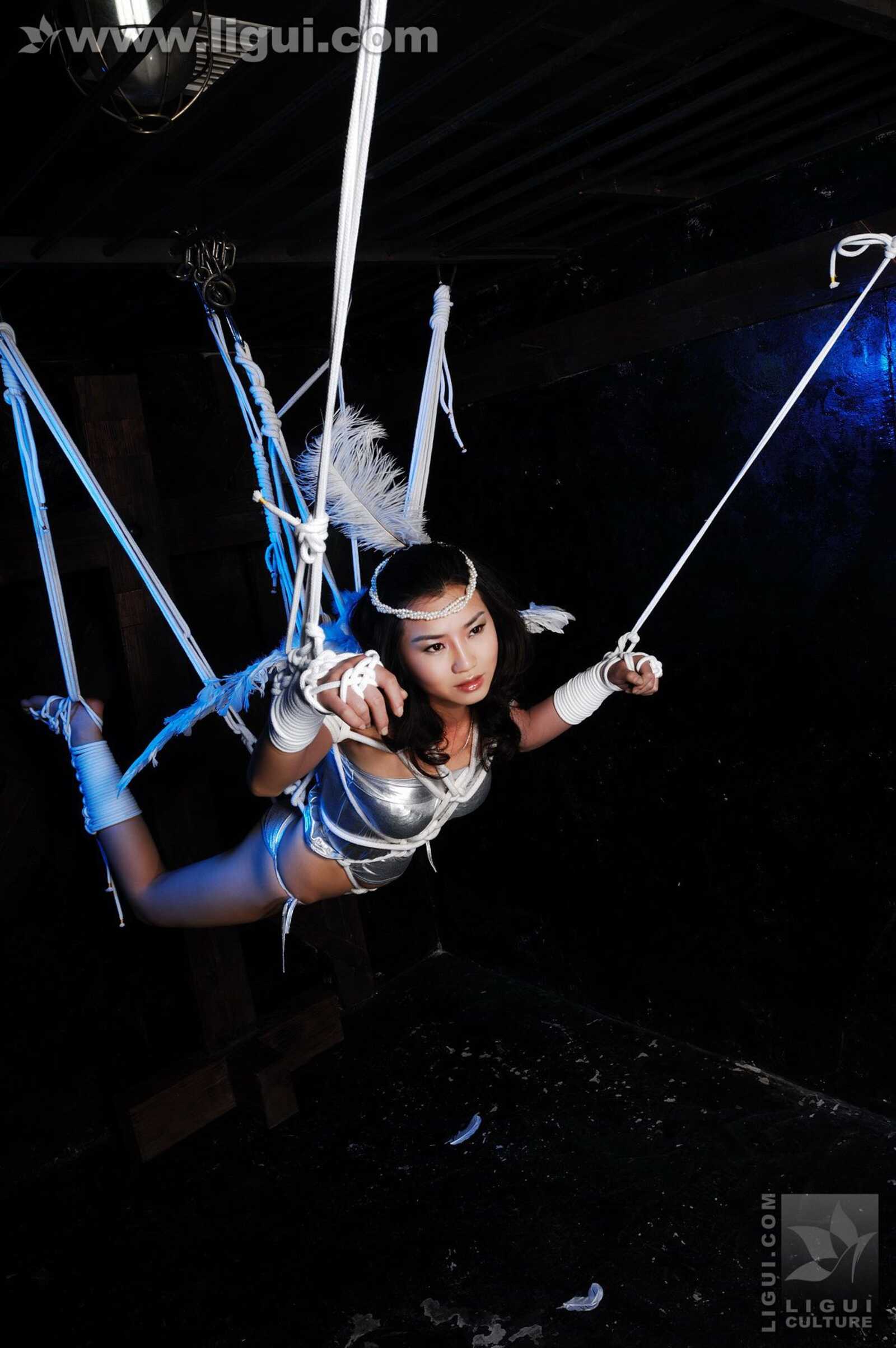 Model 由美《坠落的圣诞天使》 [丽柜美束LiGui] 丝第15张