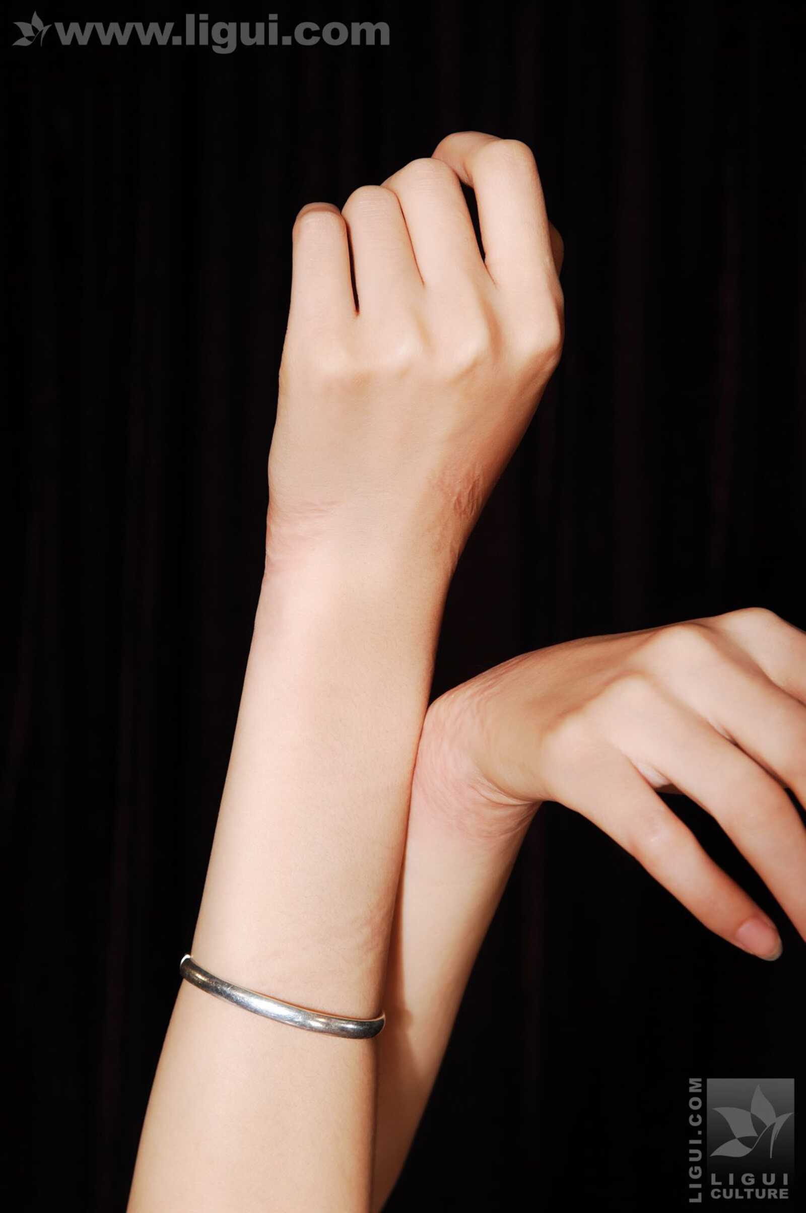 Model 梦娜《幕前束缚之美》 [丽柜美束LiGui] 美腿第7张