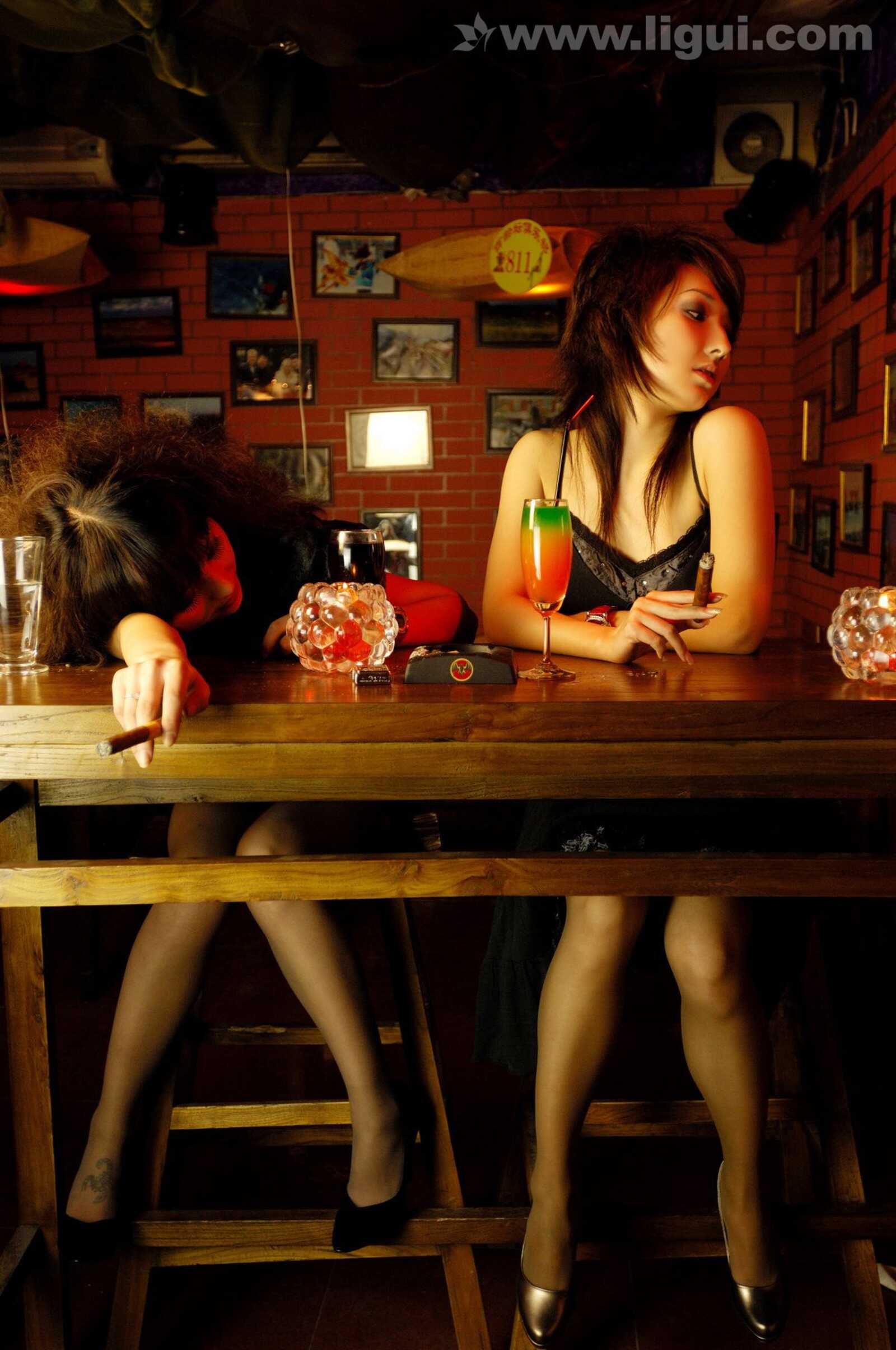 Model 咪惠美、kelly《灯红酒绿中的丝袜丽影》 [丽第12张