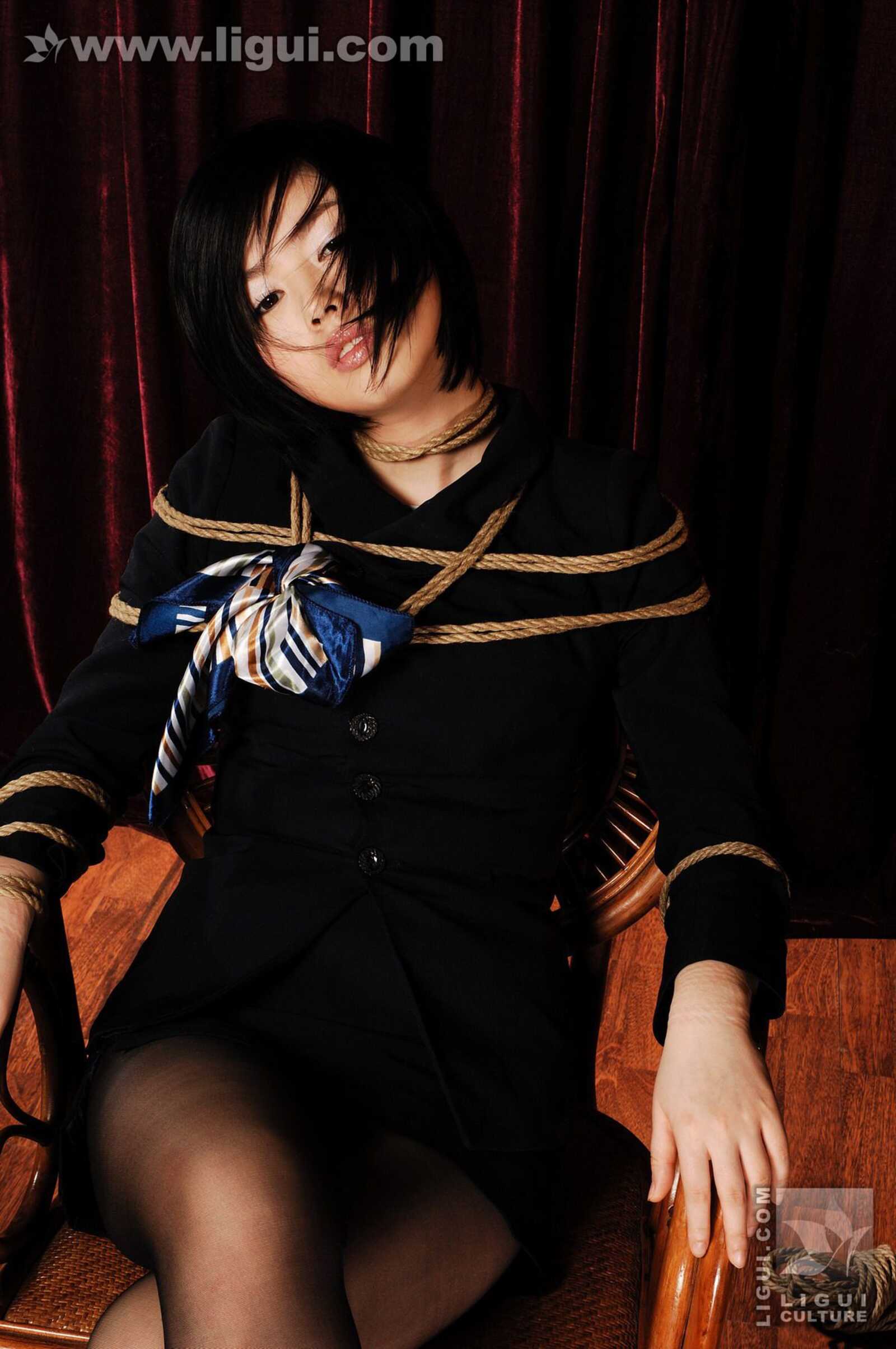 Model 幕子《环环相扣女王沦为阶下囚!》 [丽柜美第15张