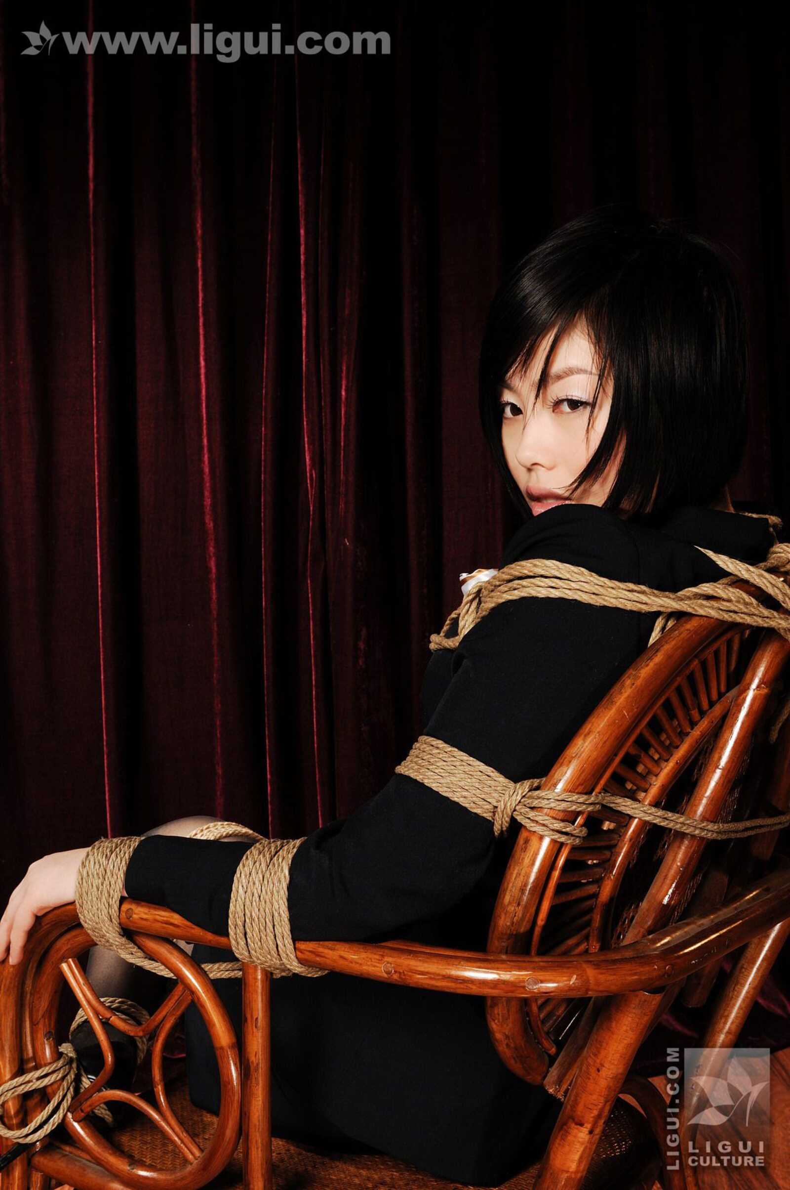 Model 幕子《环环相扣女王沦为阶下囚!》 [丽柜美第12张