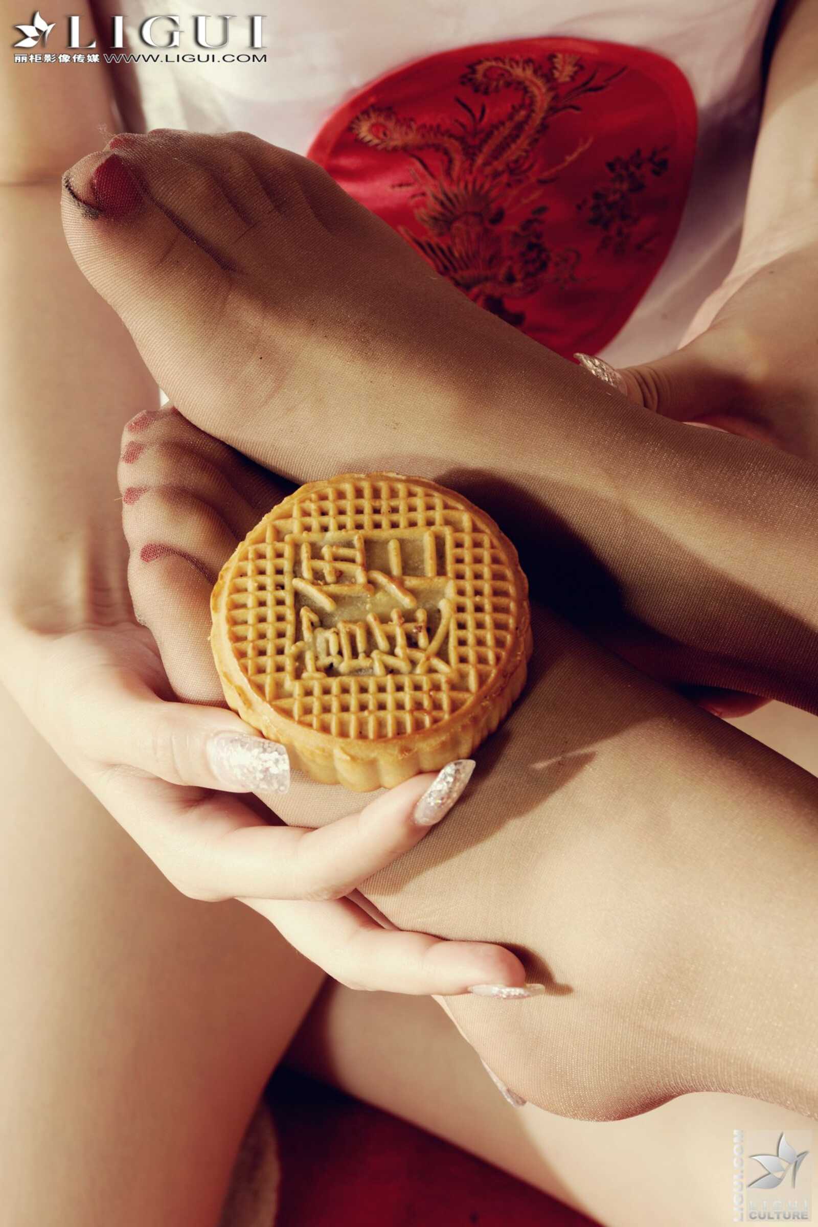 Model 英子、Vicky《中秋月儿圆》 上下合集 [丽柜第12张