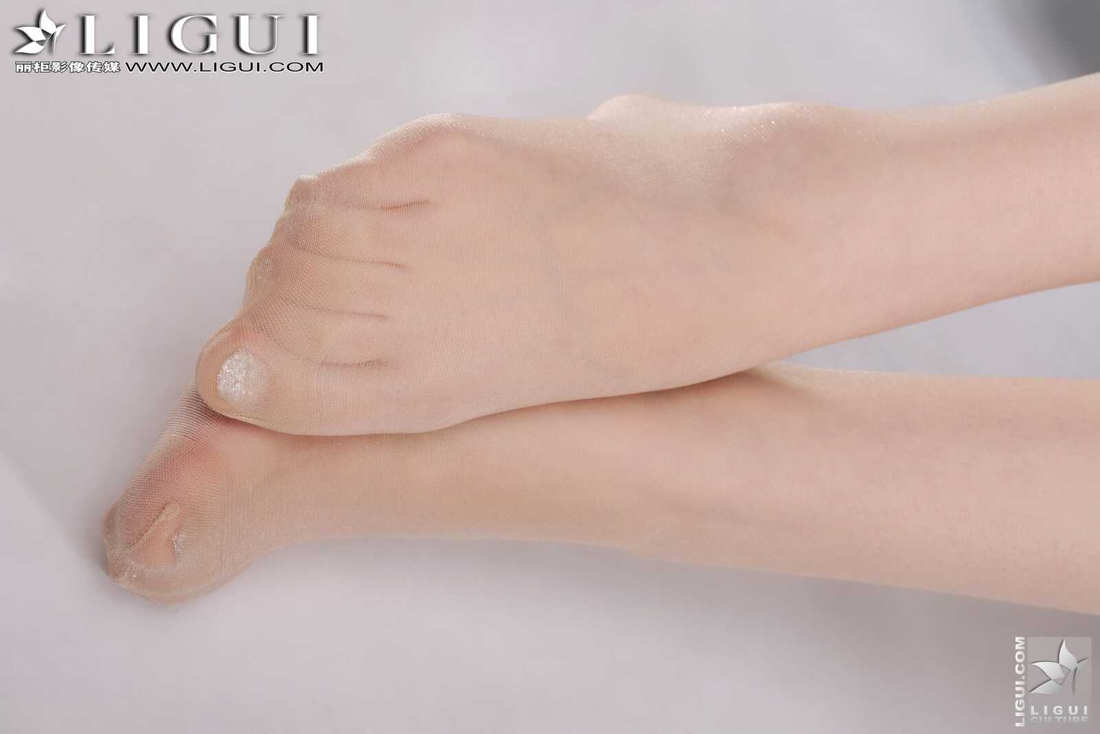 Model Vicky《足之韵足之诱惑》 [丽柜LiGui] 美腿玉足第13张