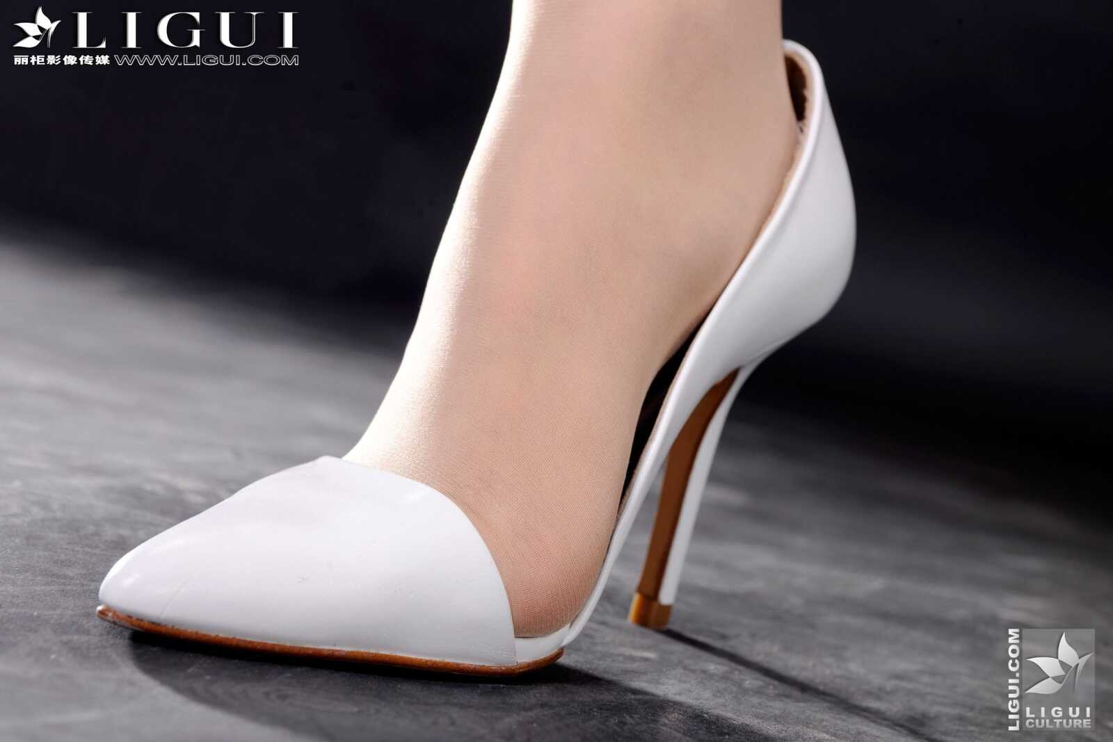 Model 雪儿《白领丽人的诱惑》 上下合集 [丽柜L第15张