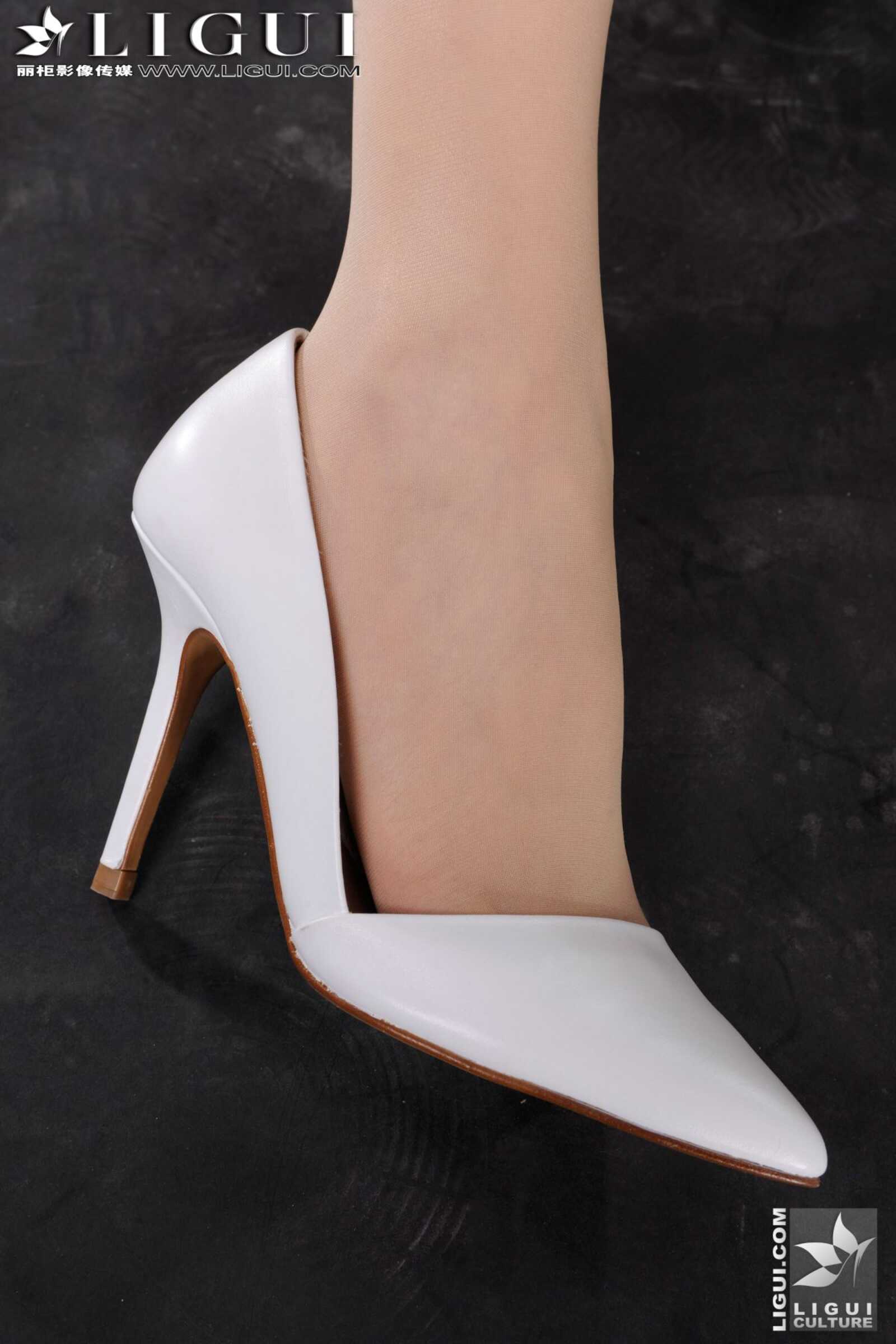 Model 雪儿《白领丽人的诱惑》 上下合集 [丽柜L第5张