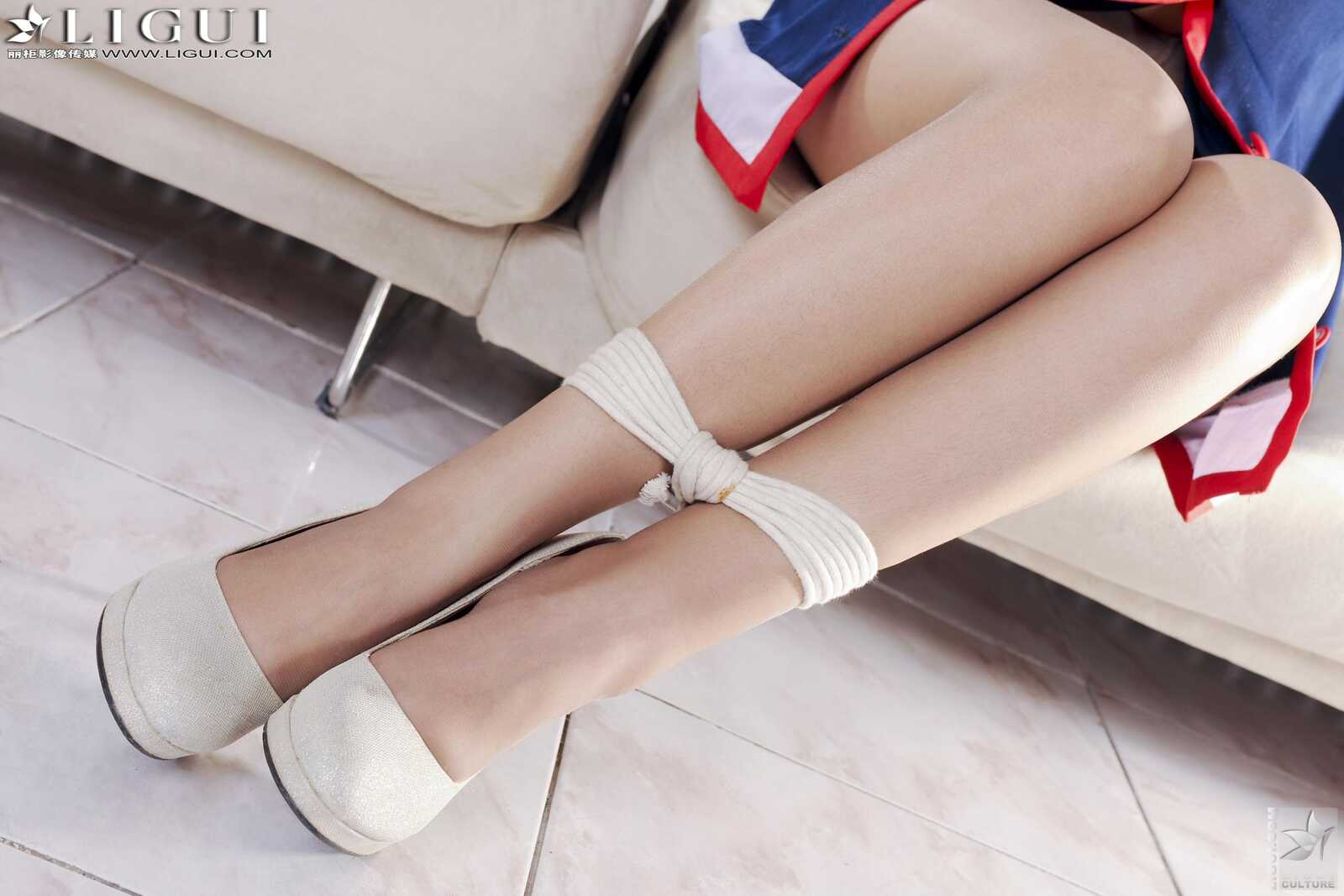 [丽柜美束LiGui] Model 小可《制服绳艺捆绑》丝袜玉第11张