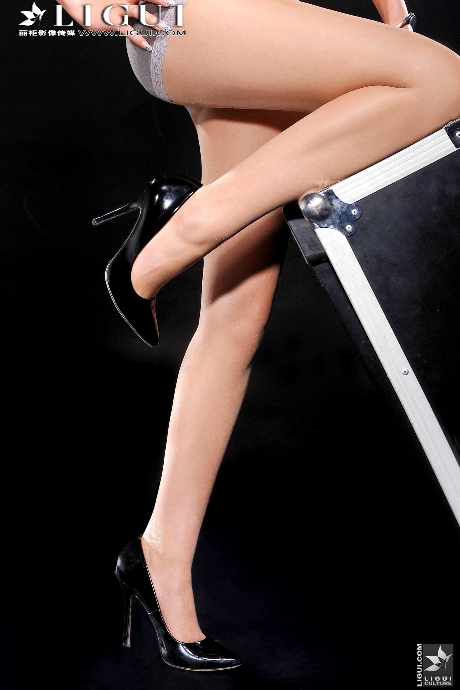 [丽柜美束LiGui] Model 晴晴《内衣镣铐系列》美腿丝第9张