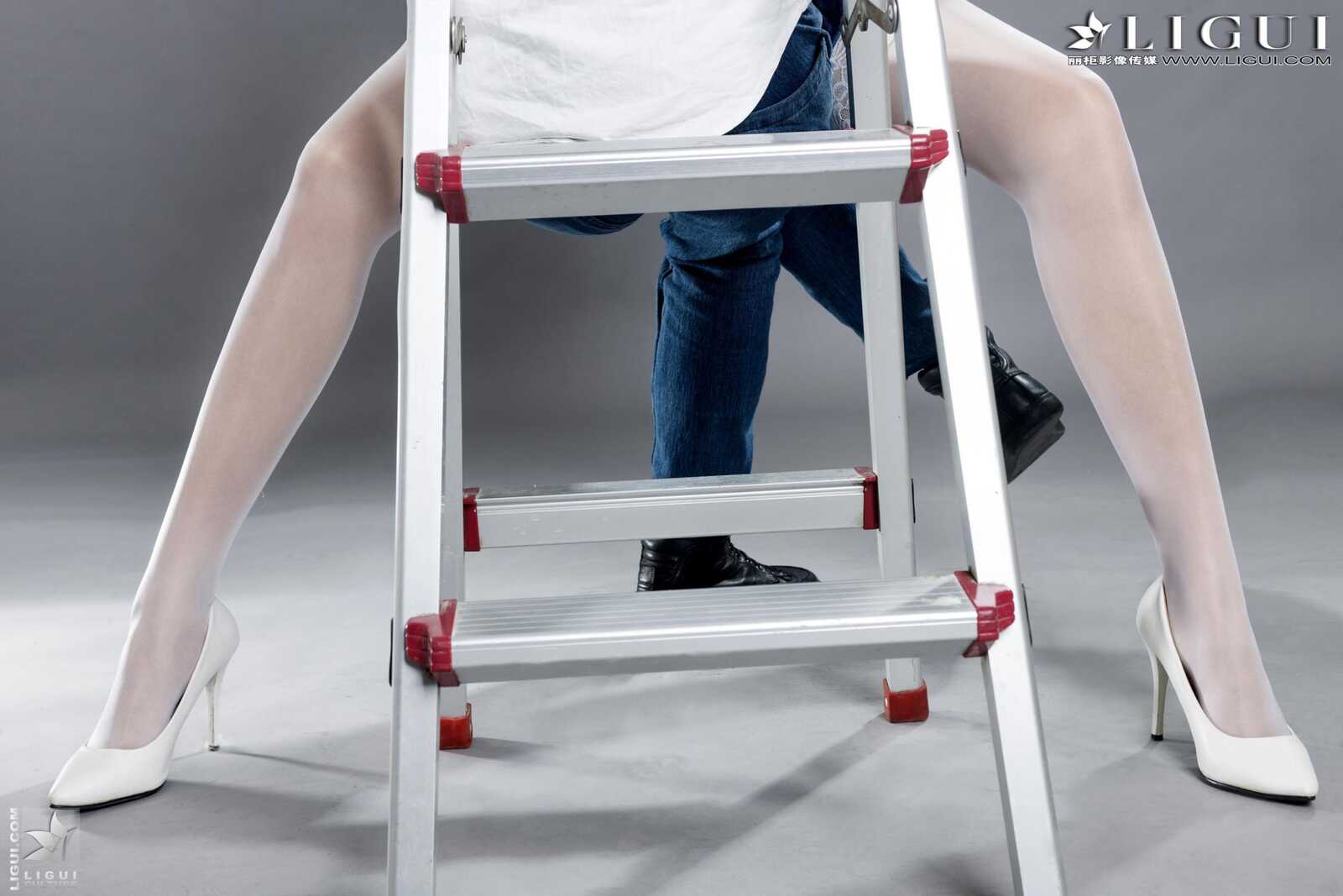 [丽柜贵足LiGui] Model 司琪《白丝护士》美腿丝足写第15张