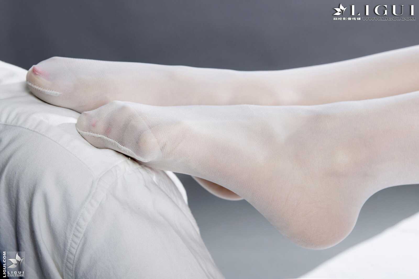 [丽柜贵足LiGui] Model 司琪《白丝护士》美腿丝足写第1张