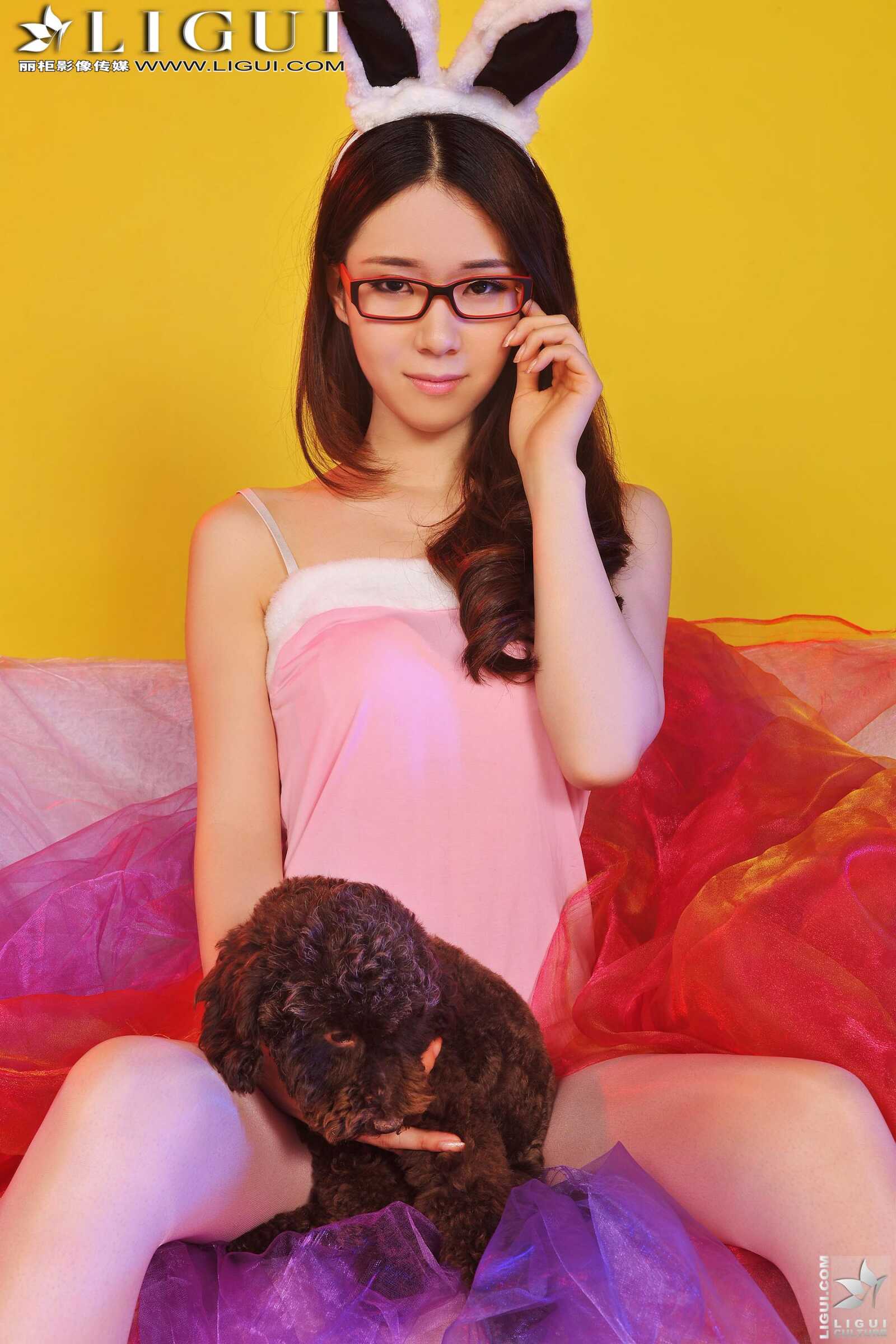 Model 美辰《红高跟兔女郎》上下全集 [丽柜贵足第10张