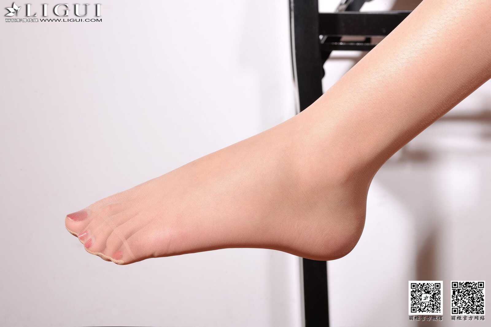 Model 文欣《长腿高跟美少女》上下全集 [丽柜Li第2张