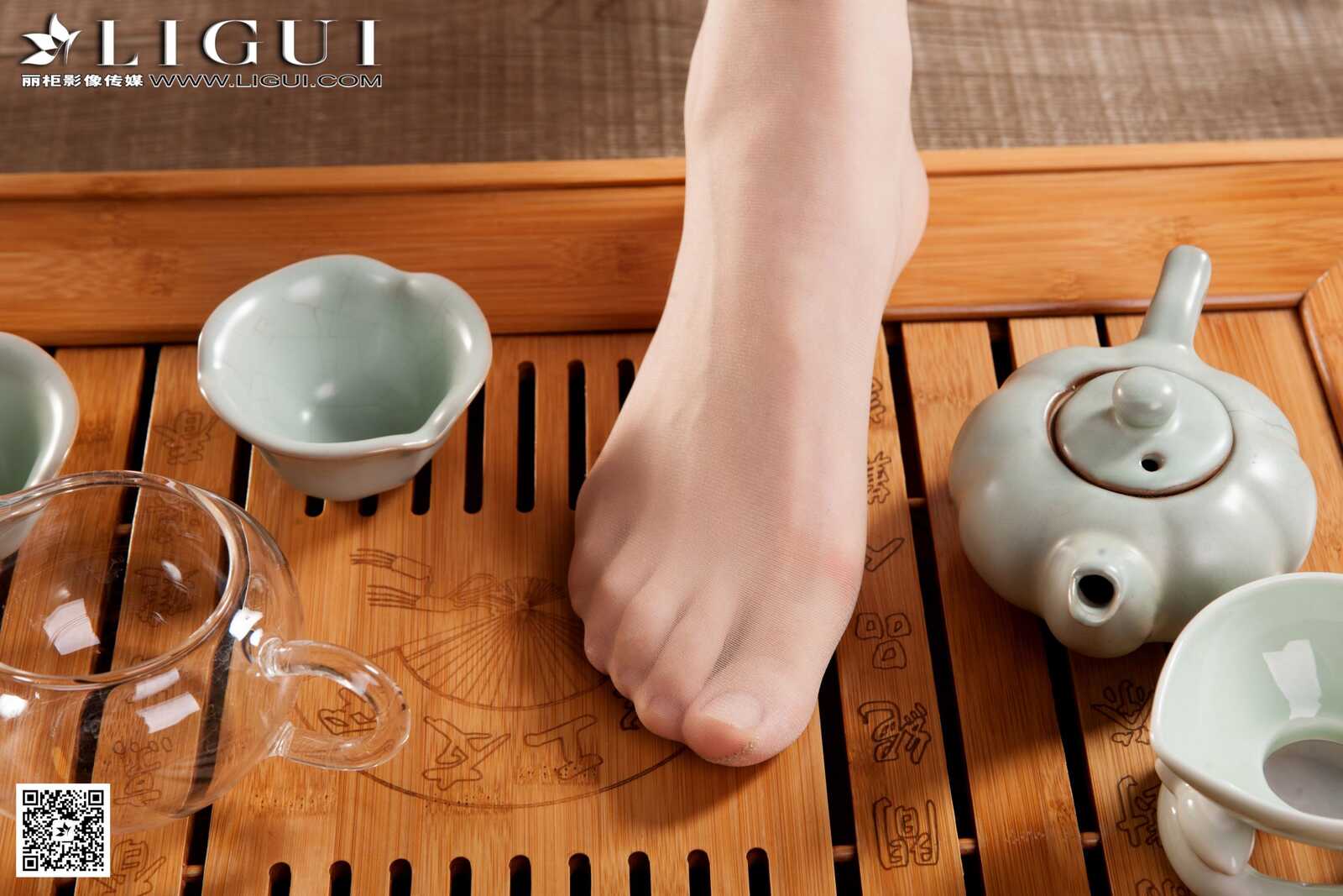 婷婷《旗袍茶道》 [丽柜] 美腿丝足写真集第10张