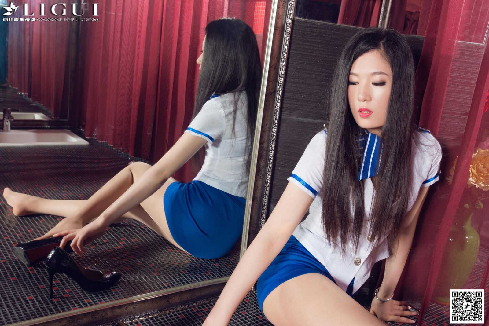 Model 佳怡《长腿空姐制服丝足》上下全集 [丽柜第10张