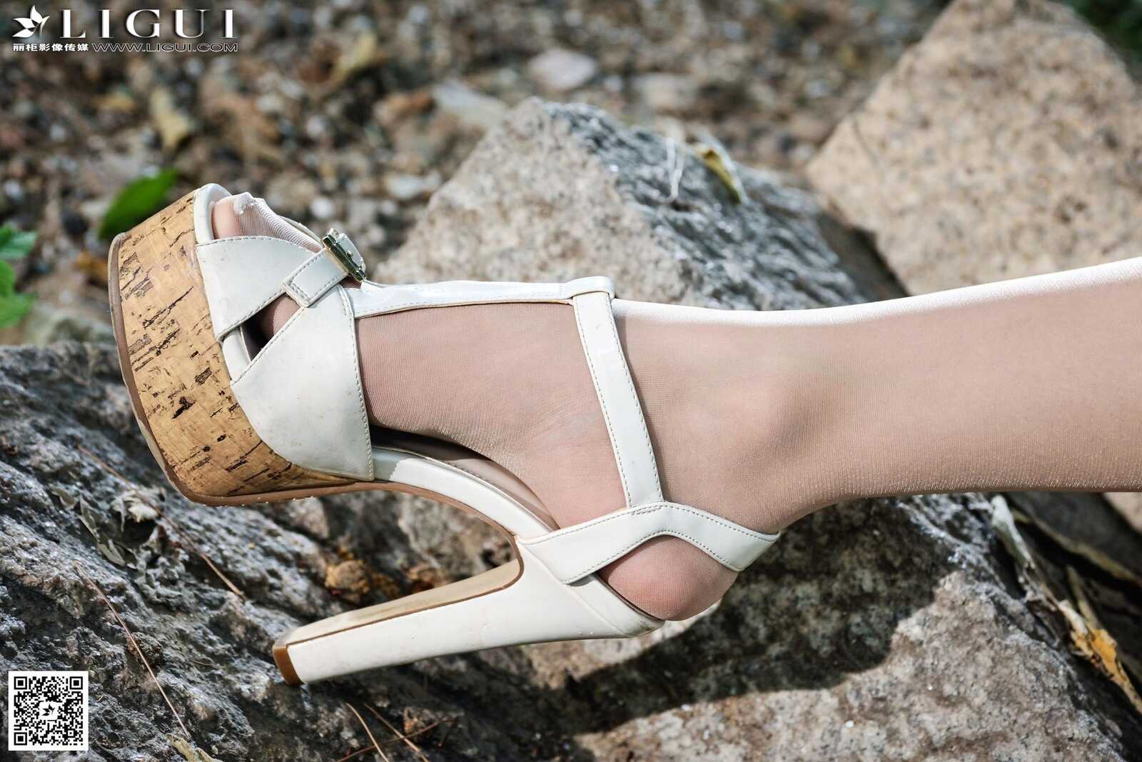 Model 文欣《街拍蕾丝超短连衣裙女神》上中下全第7张