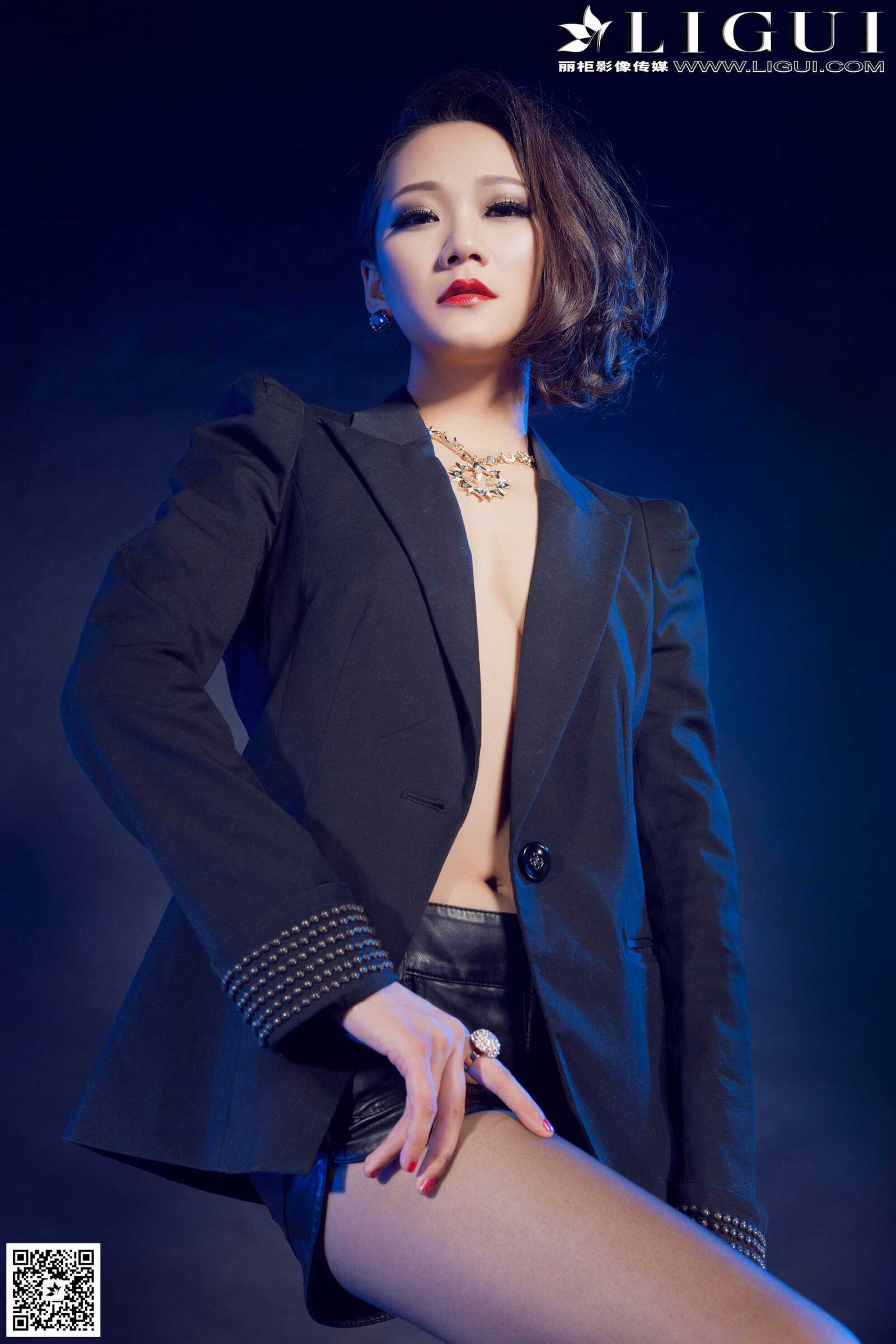 Model 曼蒂《灰丝高跟女王》上中下全集 [丽柜Li第12张