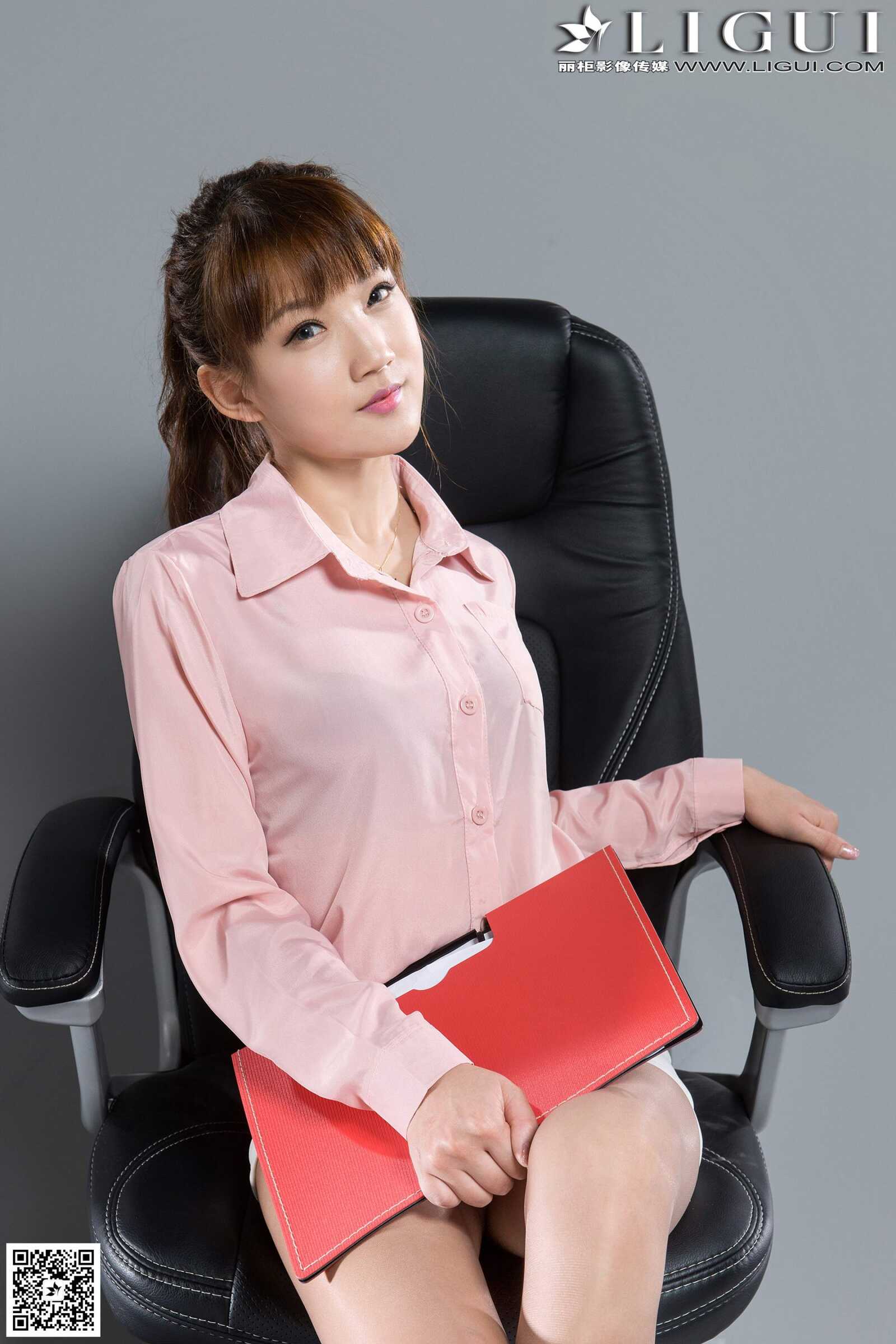 [丽柜LiGui] Model 司琪《清纯甜美的小秘书丝足》上第9张