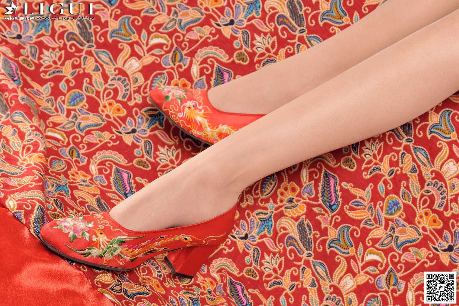 Model 可馨《极品古装美女丝足》上下全集 [丽柜第15张