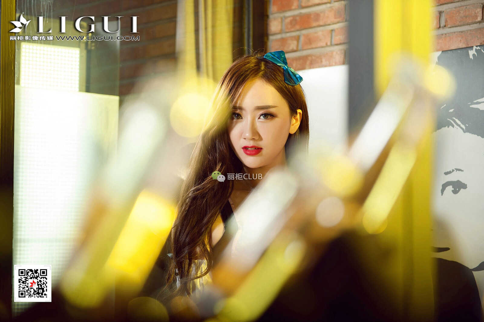 Model 然然《白丝美腿丝脚》 [丽柜Ligui] 写真集第13张