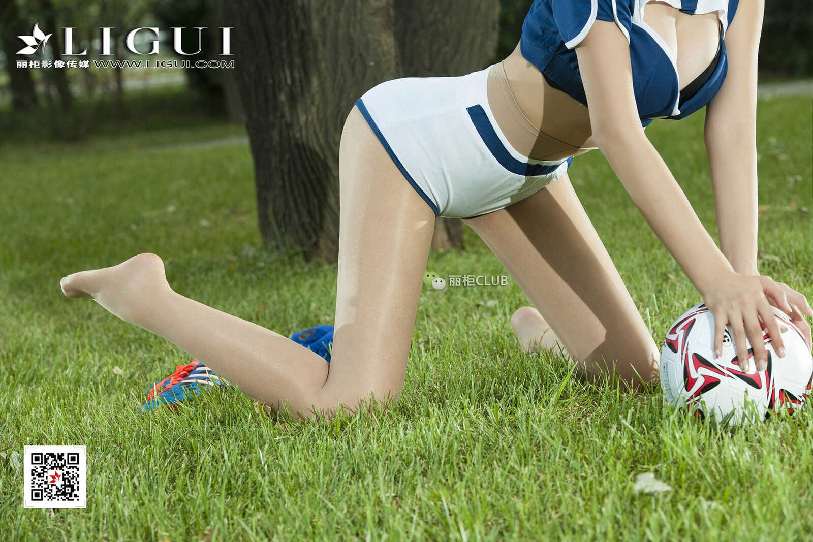 Model 筱筱《球场少女》 [丽柜Ligui] 写真集第6张