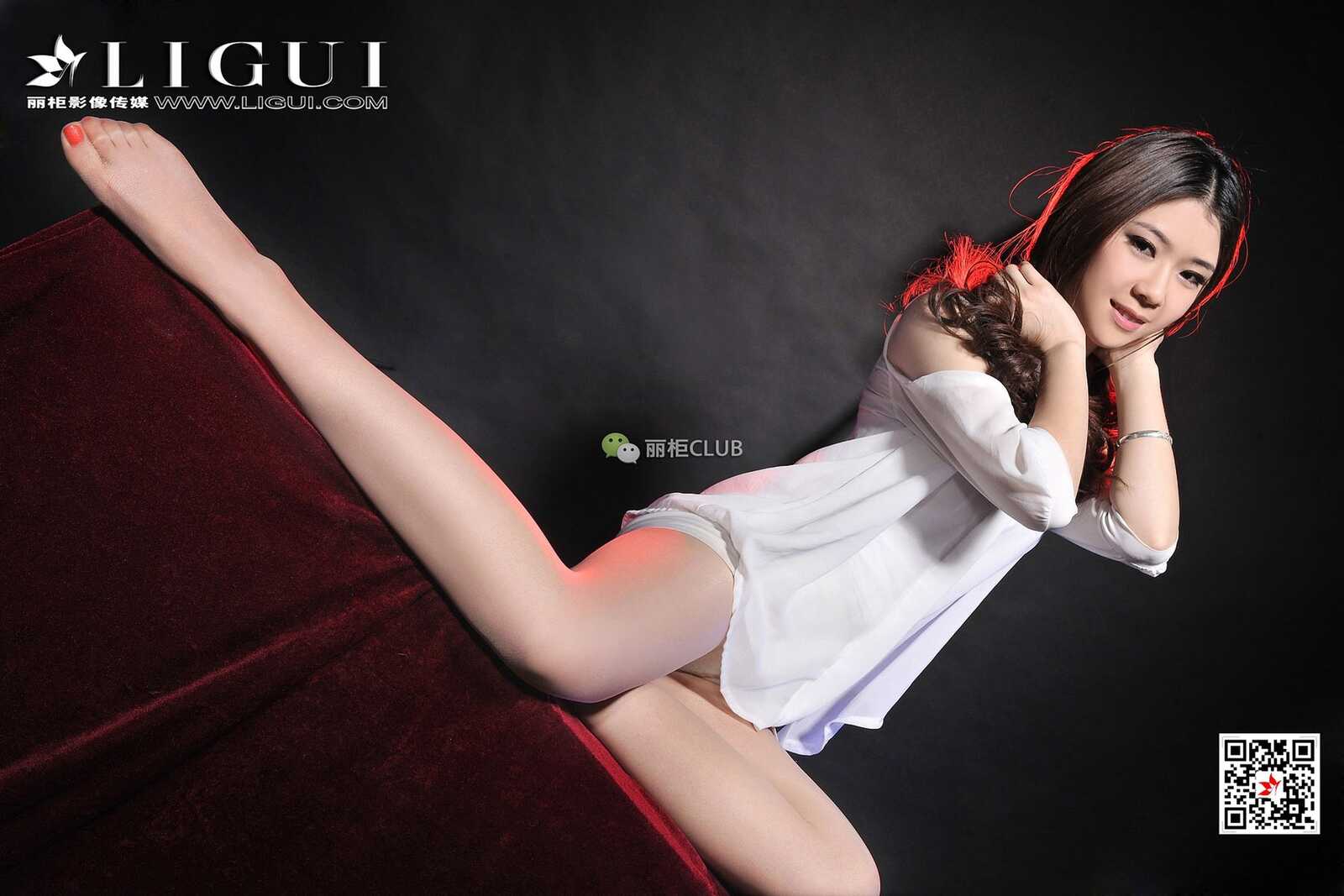 Model 美辰《肉丝玉足》 [丽柜Ligui] 写真集第13张