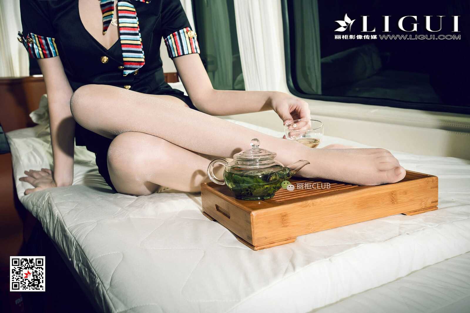 Model 足模Vicky《空姐丝足》 [丽柜Ligui] 写真集第13张