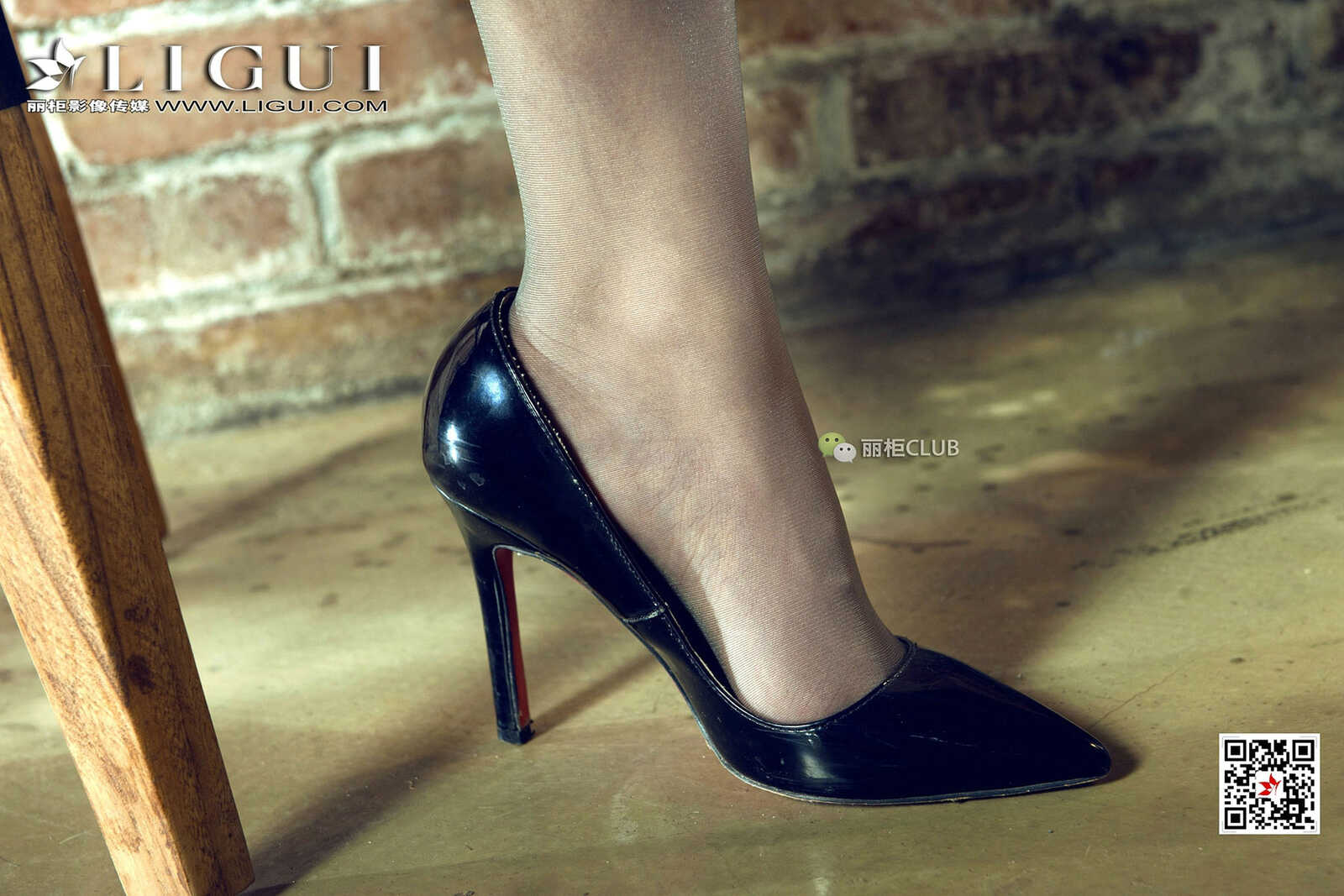 Model 悠悠《灰丝琵琶女神》 [丽柜Ligui] 写真集第12张