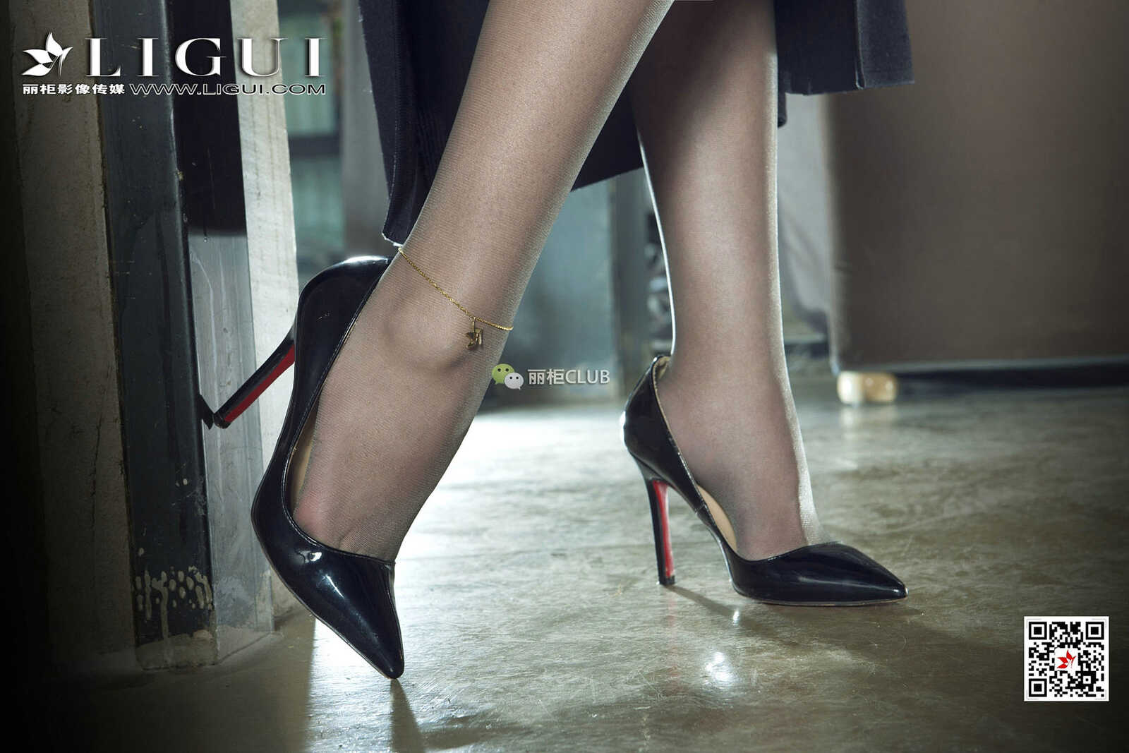 Model 悠悠《灰丝琵琶女神》 [丽柜Ligui] 写真集第10张