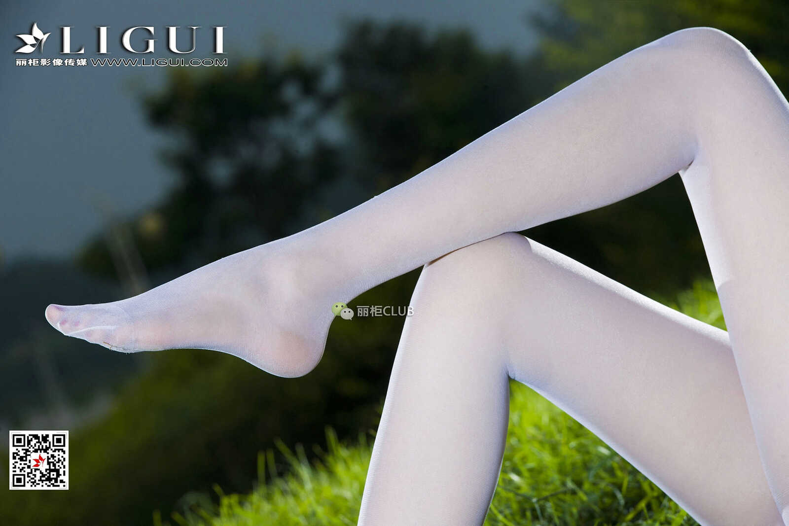 Model 雪儿《夜空白丝》 [丽柜Ligui] 写真集第4张