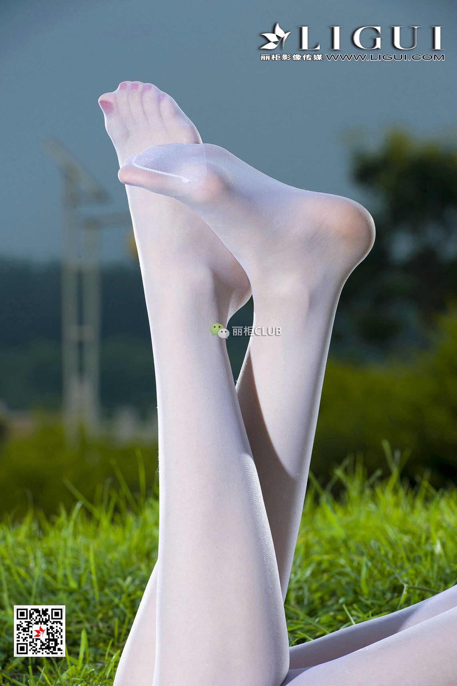 Model 雪儿《夜空白丝》 [丽柜Ligui] 写真集第15张