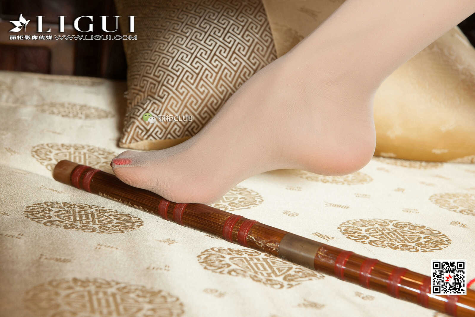 Model 温蒂《古典肉丝美足》 [丽柜Ligui] 写真集第15张